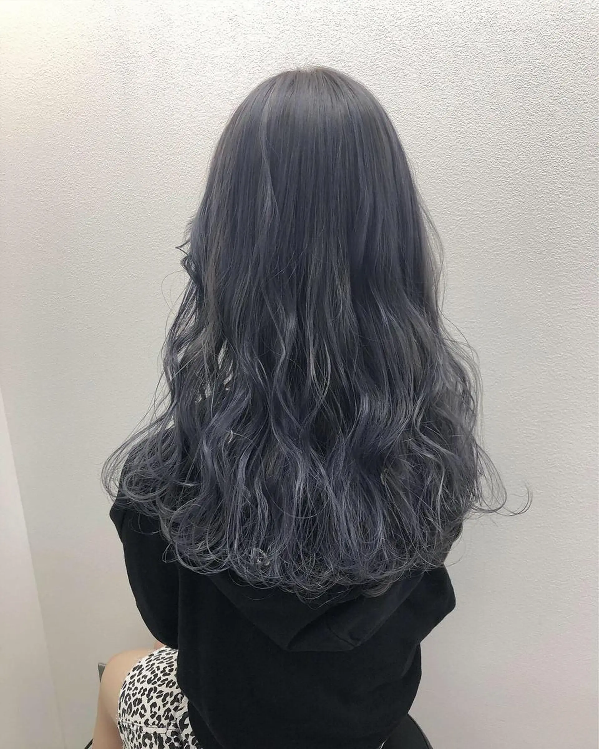 セミロング カラー ヘアカラー GiseL アンリのヘアスタイル