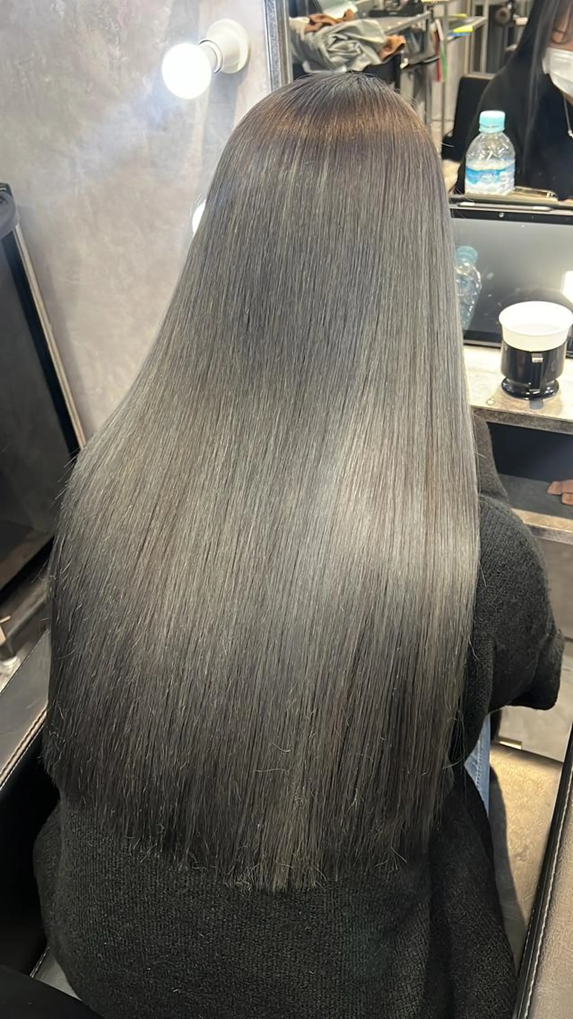 セミロング カラー mimiiy梅田 中崎町ハイトーンのヘアスタイル