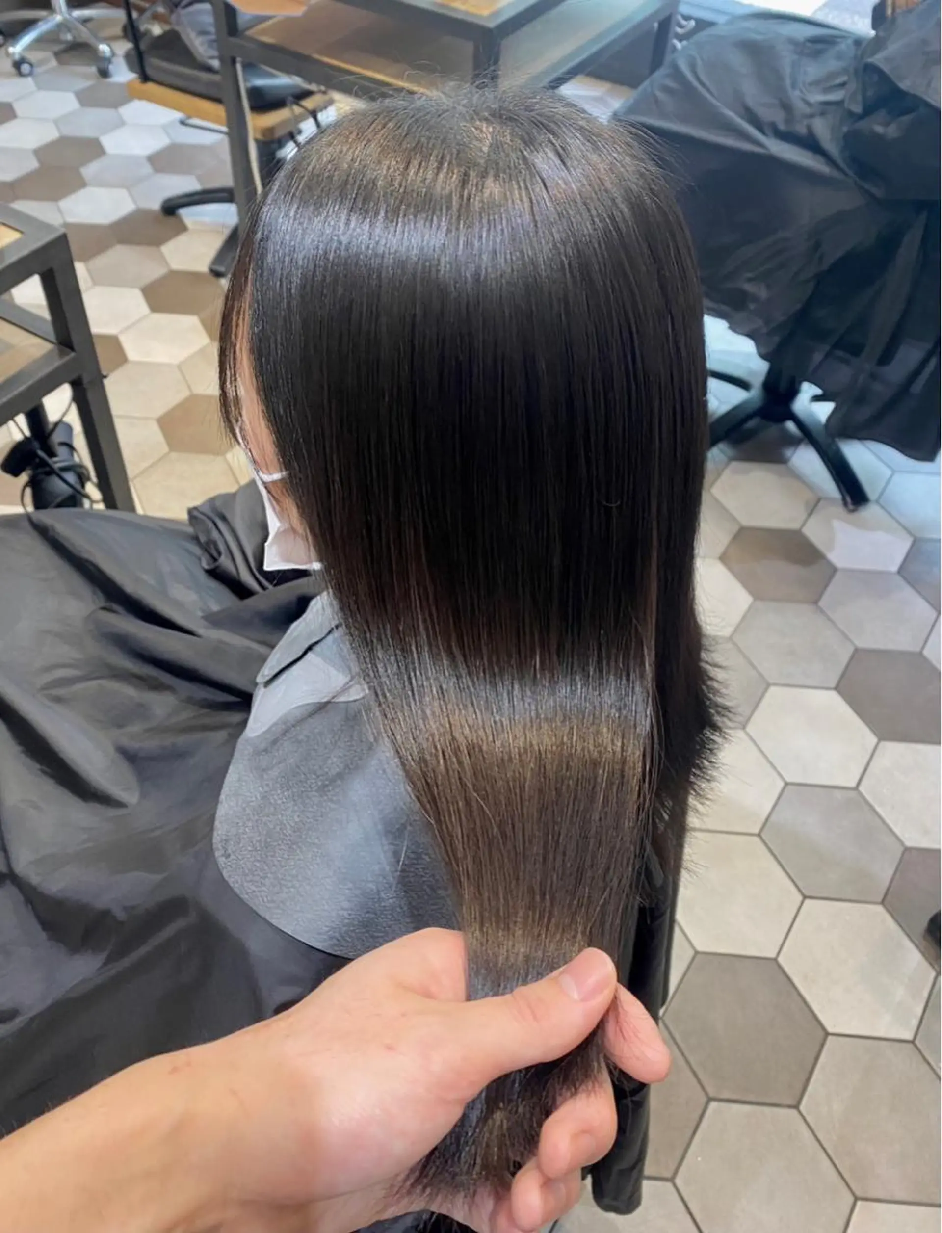 ロング 髪質改善縮毛矯正🫧 村上蒼生のヘアスタイル