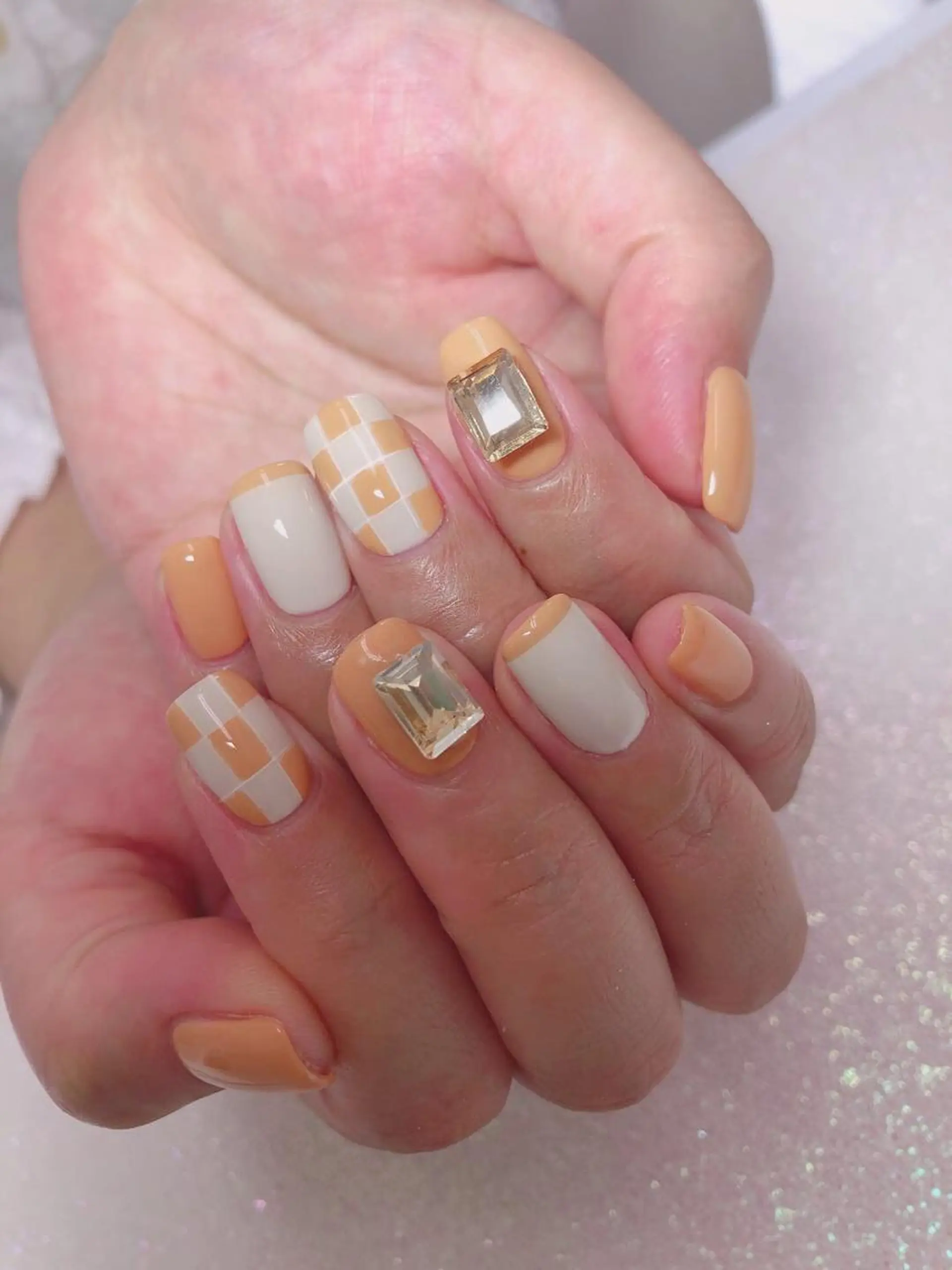 ネイル Flowerネイルサロン所属・. yukiのネイルデザイン