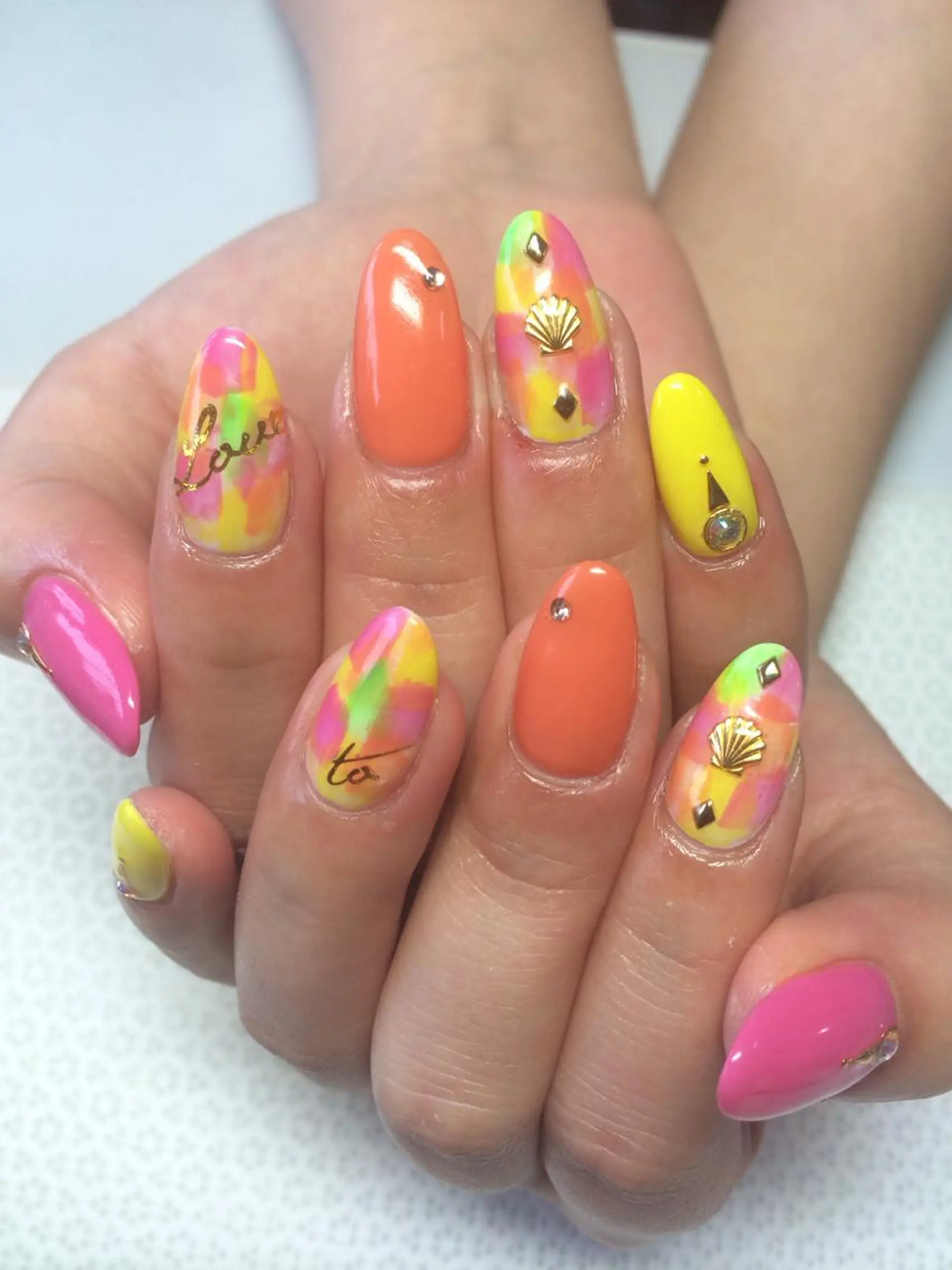 ネイル VIOLUS所属・VIOLUS 関目のネイルデザイン