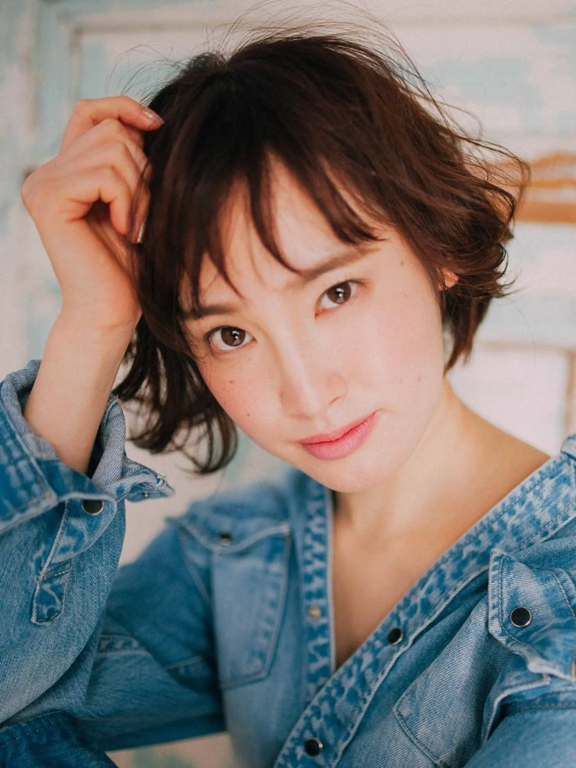 ショート カラー ボブ くせ毛 斜めバング 小顔カット 池袋センターパート No.1 裕大のヘアスタイル