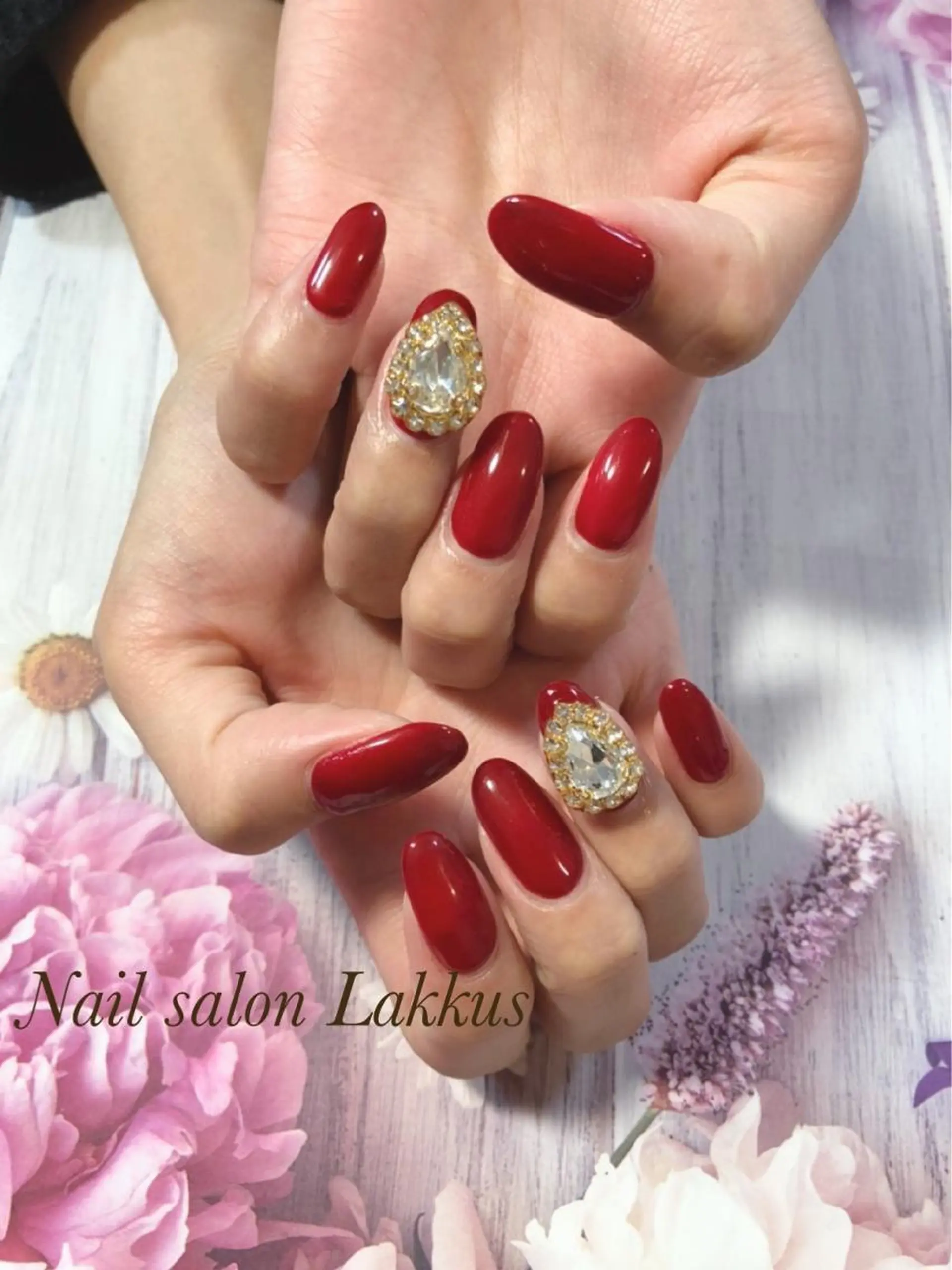 ネイル Lakkus T－CHIのネイルデザイン