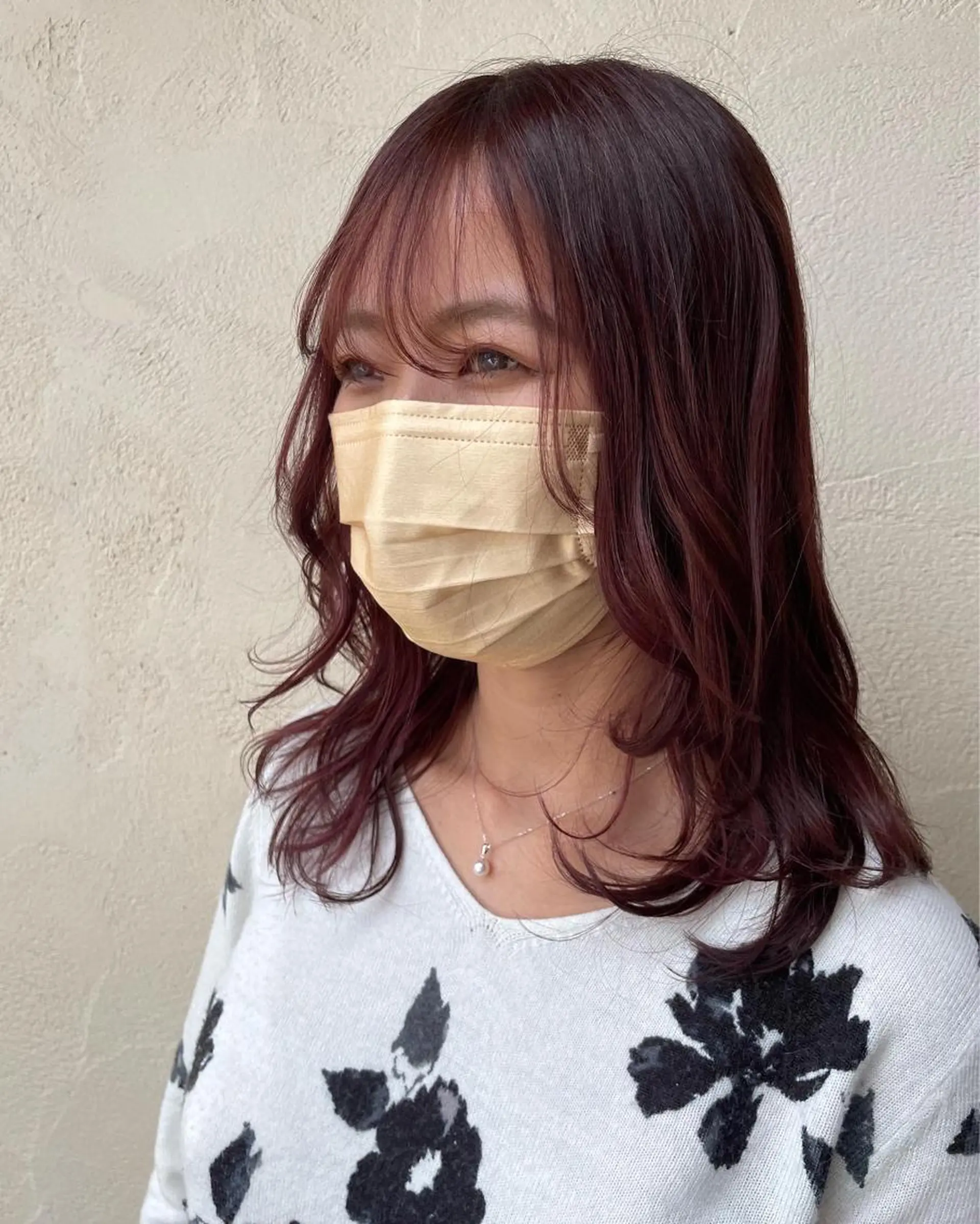 セミロング カラー ブルーカラー ブラウンカラー ダークブラウン ピンクカラー ローズカラー 足立 悠輔のヘアスタイル