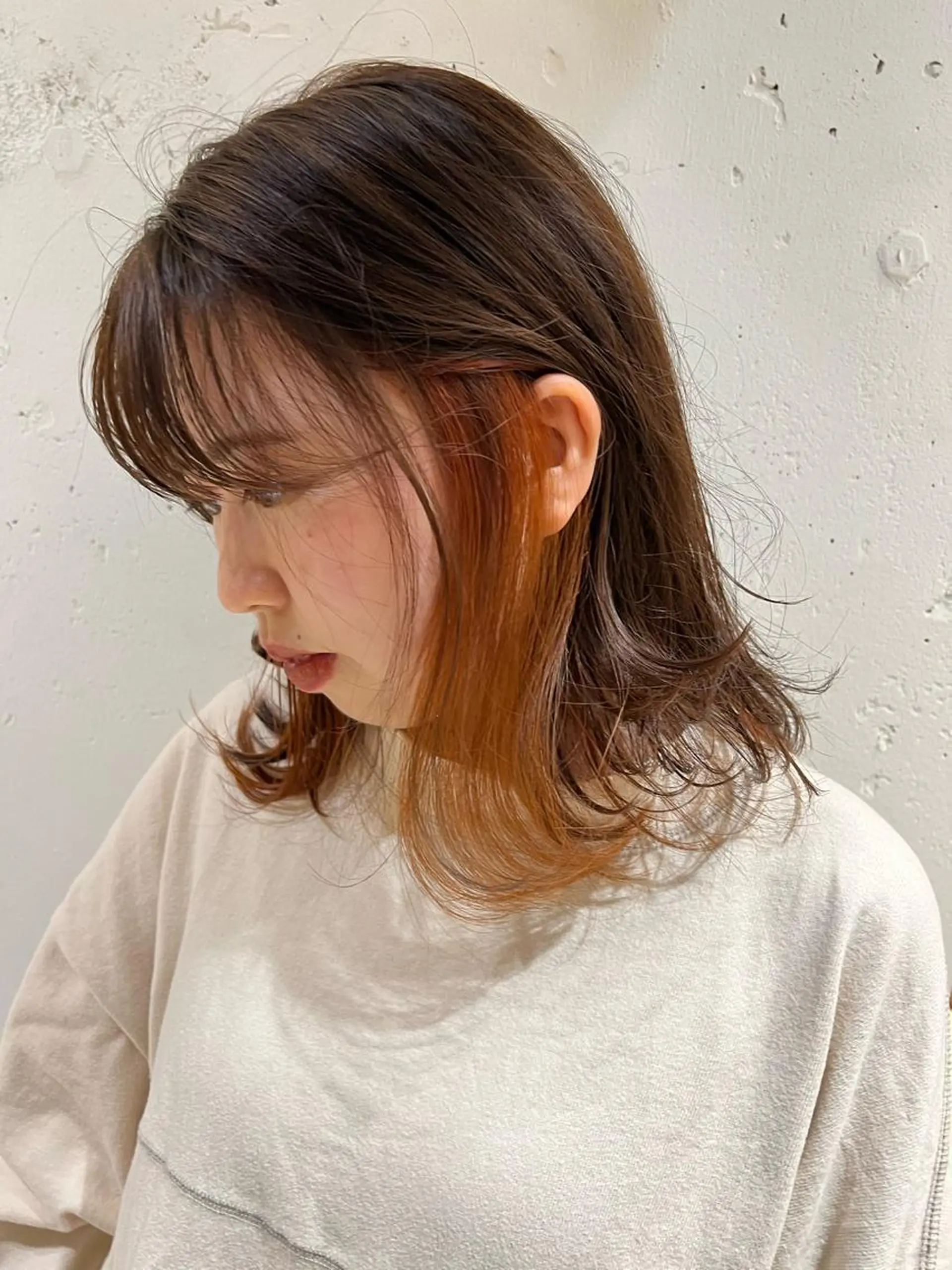 ミディアム カラー kuwabara yuunaのヘアスタイル
