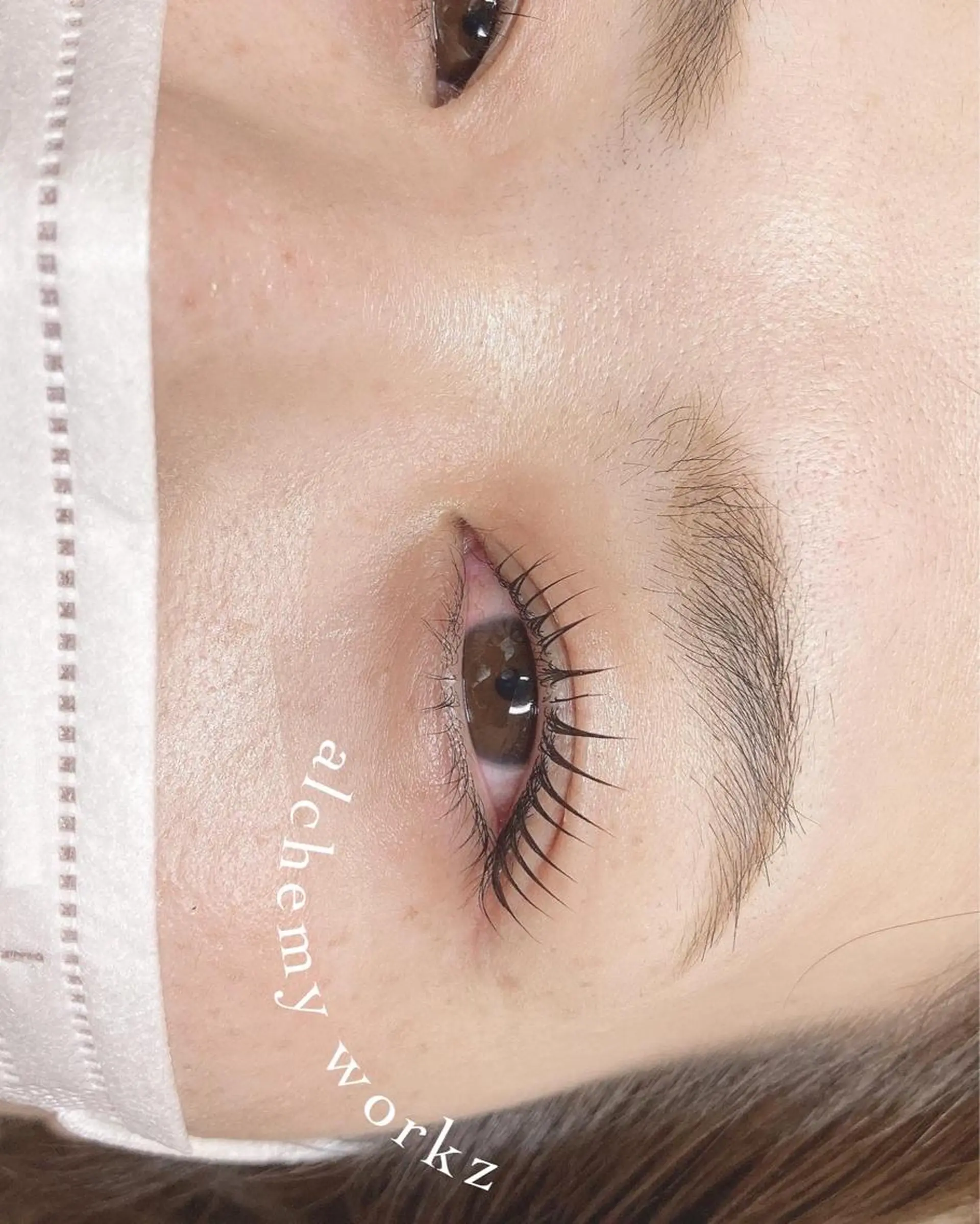 マツエク・マツパ alchemy workzの眉毛・アイブロウイメージ