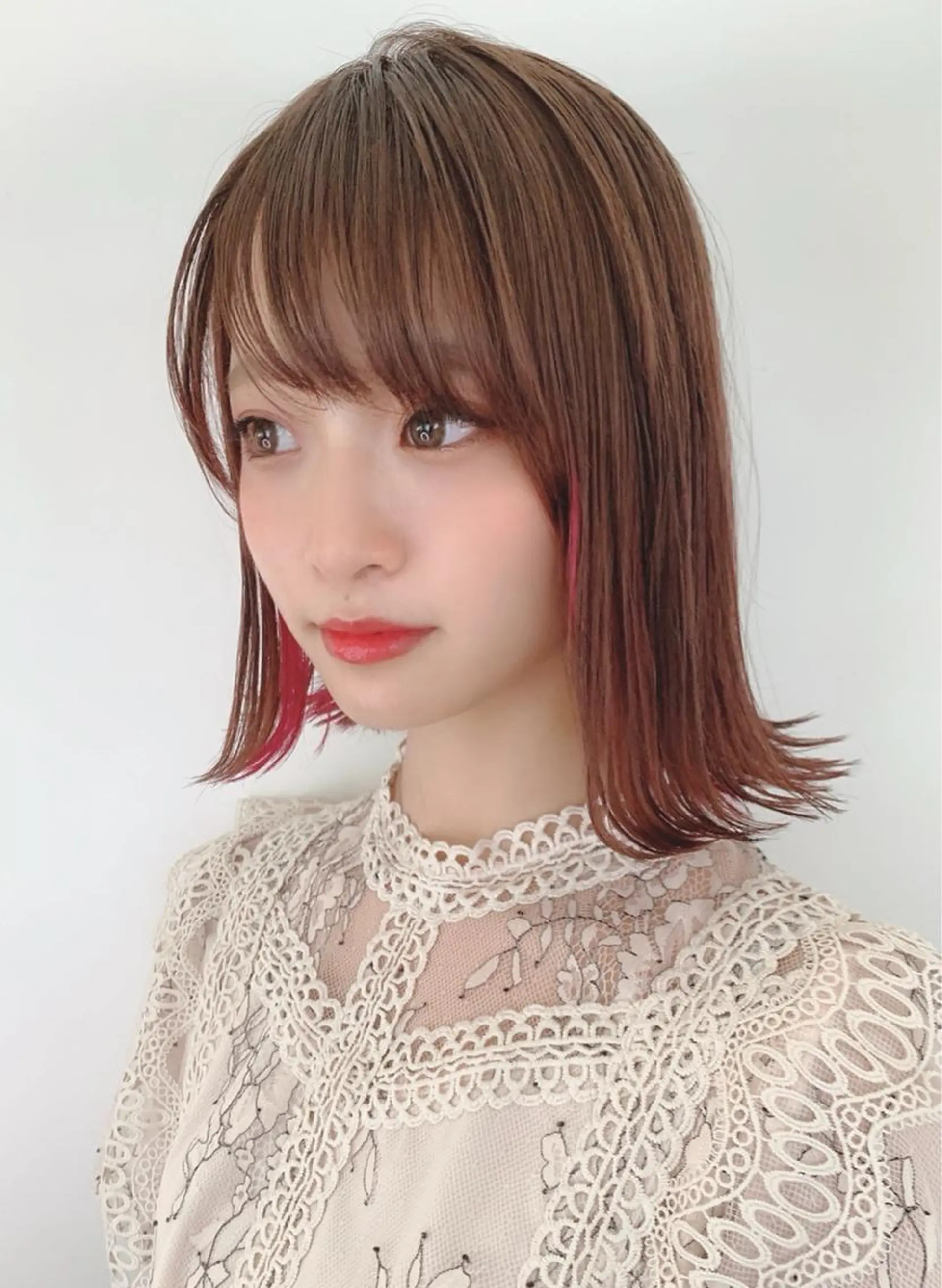 ショート カラー ハイトーンカラー インナーカラー ショートヘア PALAN所属・ボブ　ショート 特化 迫田紘史のヘアスタイル