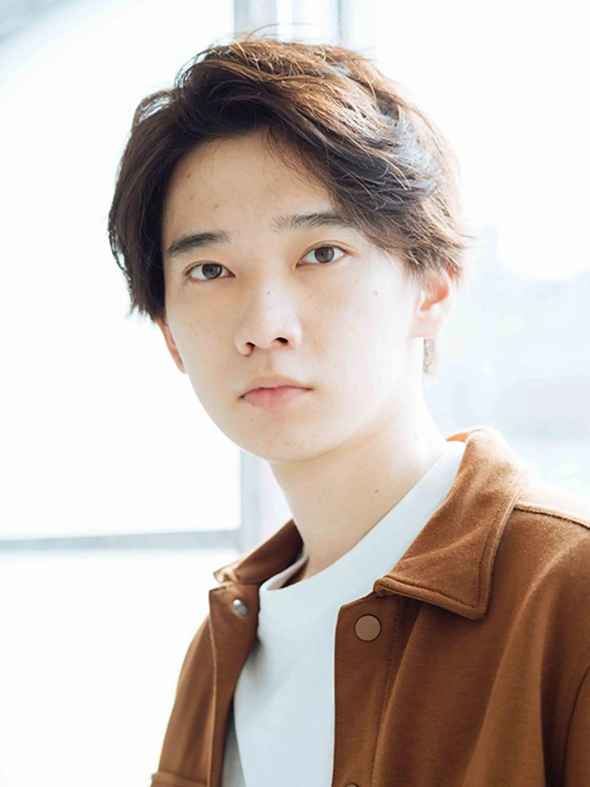 ミディアム カラー パーマ メンズ 【公式】amble luxe池袋東口🩷のヘアスタイル