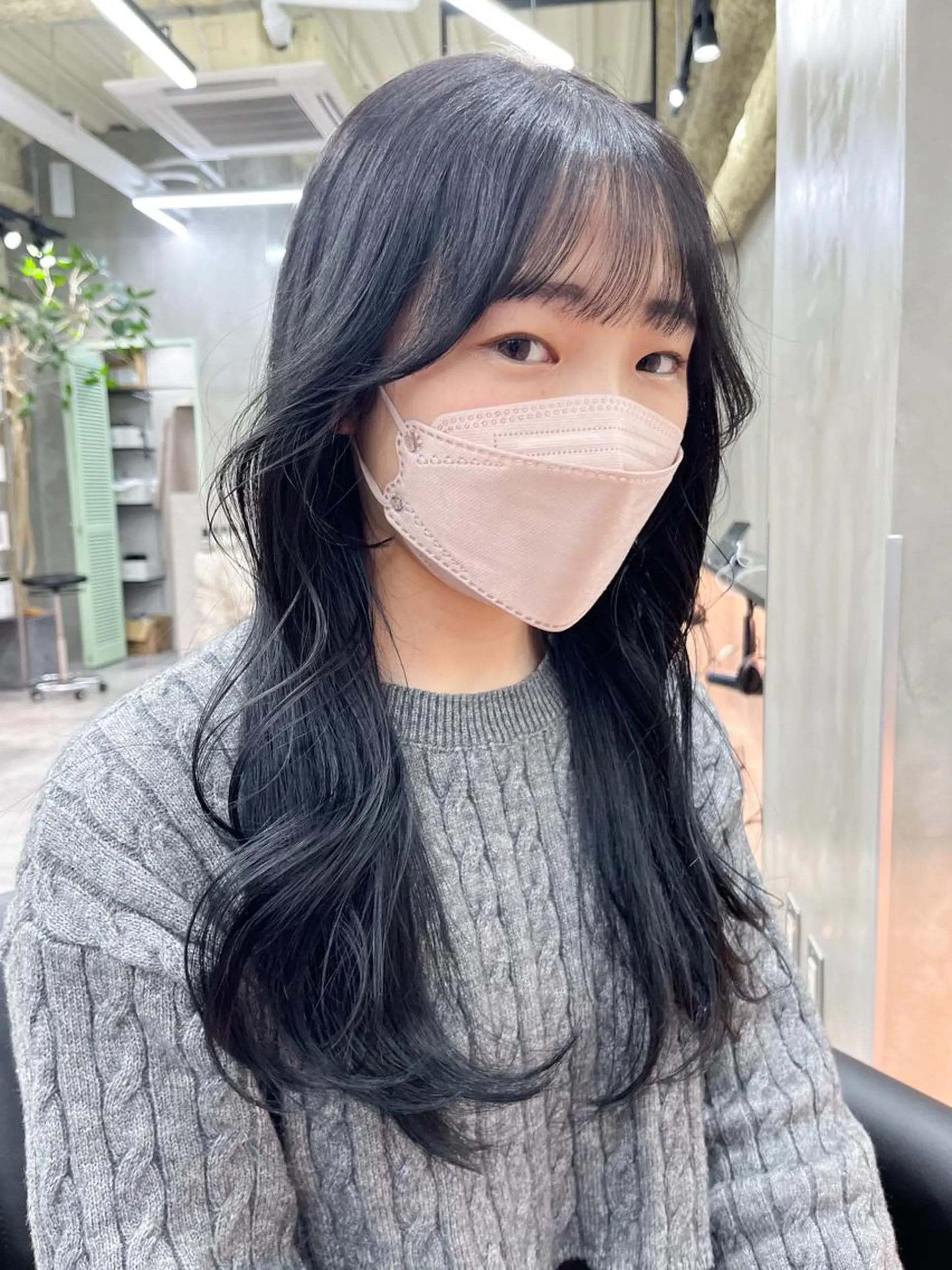 ロング カラー ナツミ/透明感カラー /酸性ストレートのヘアスタイル