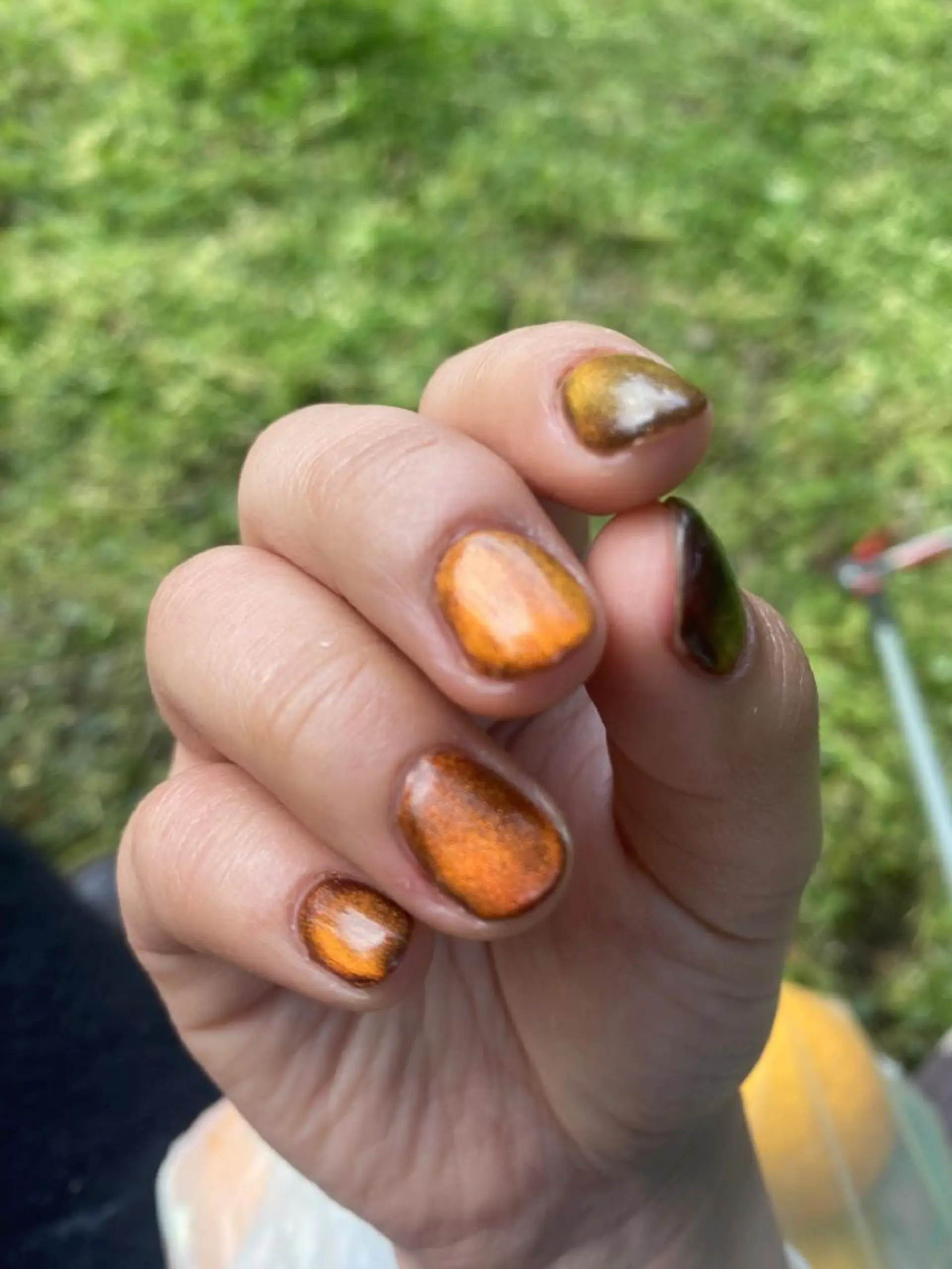 ネイル マグネットネイル isobe yuiのネイルデザイン