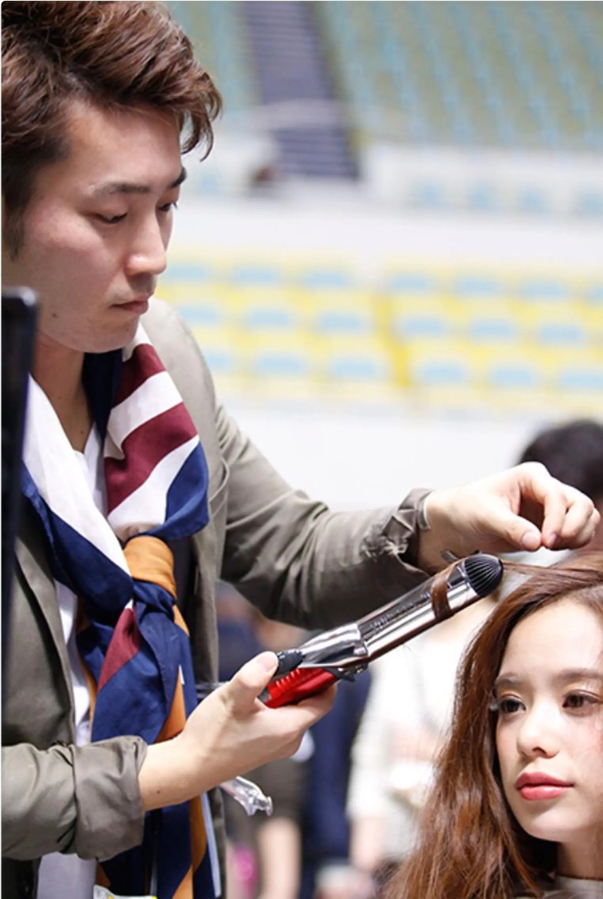 セミロング ロング カラー ヘアアレンジ _WHITE高槻所属・_WHITE高槻店 yusukeのヘアスタイル