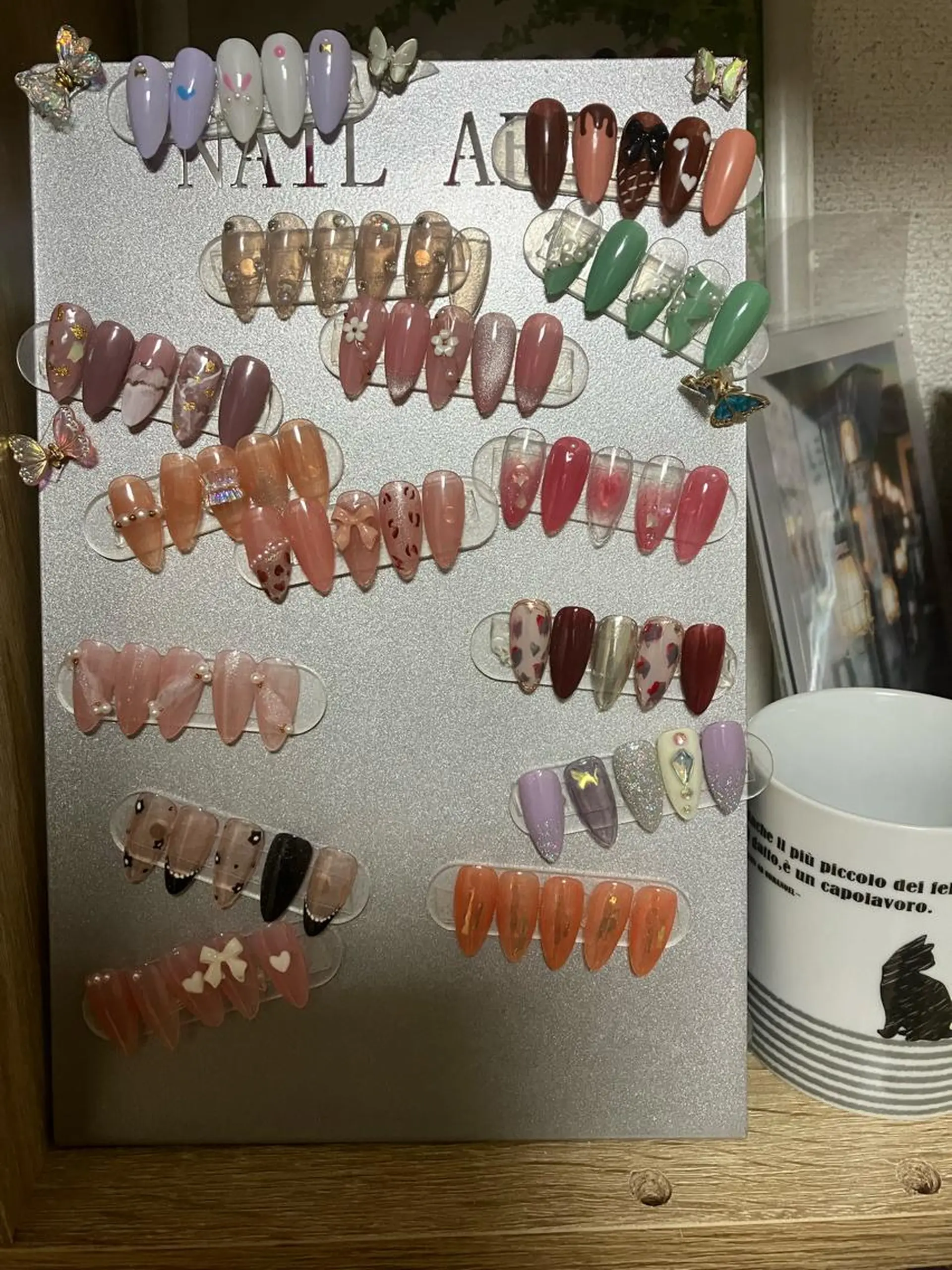 ネイル ハンドネイル ラッキー 玲奈のネイルデザイン