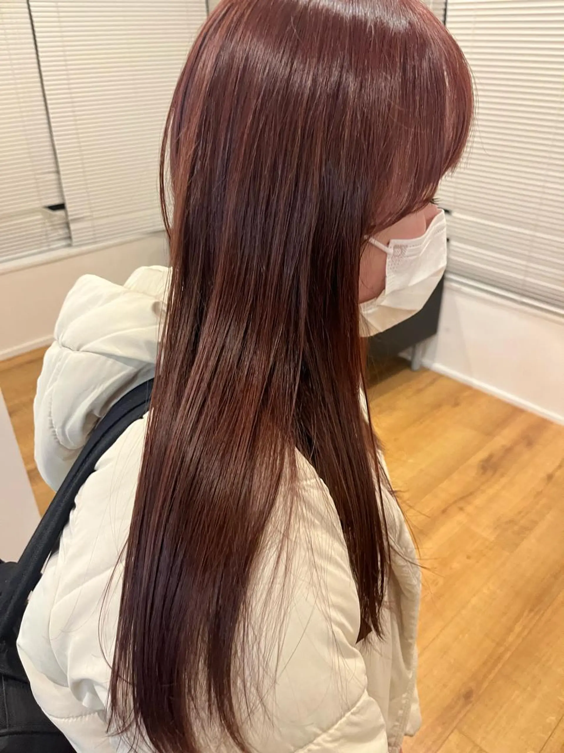 カラー 藤原 智恵のヘアスタイル