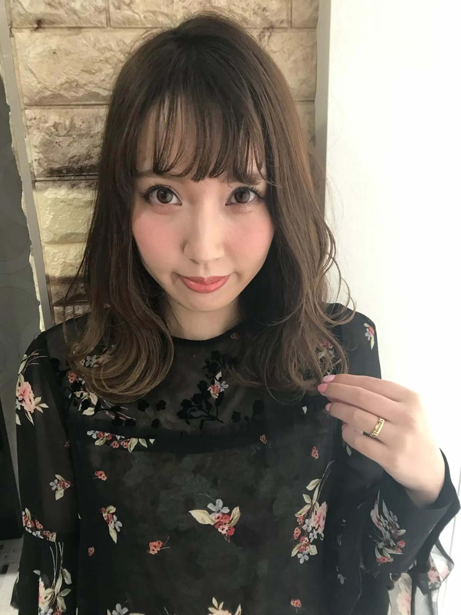 セミロング ほさか しんごのヘアスタイル