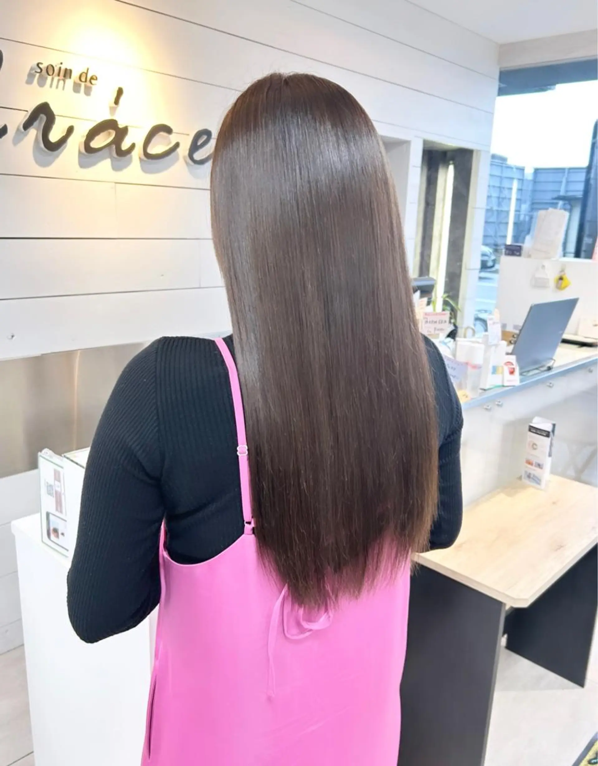 ロング カット ヘアカラー 🫧艶髪カラー🫧 森本くるみのヘアスタイル