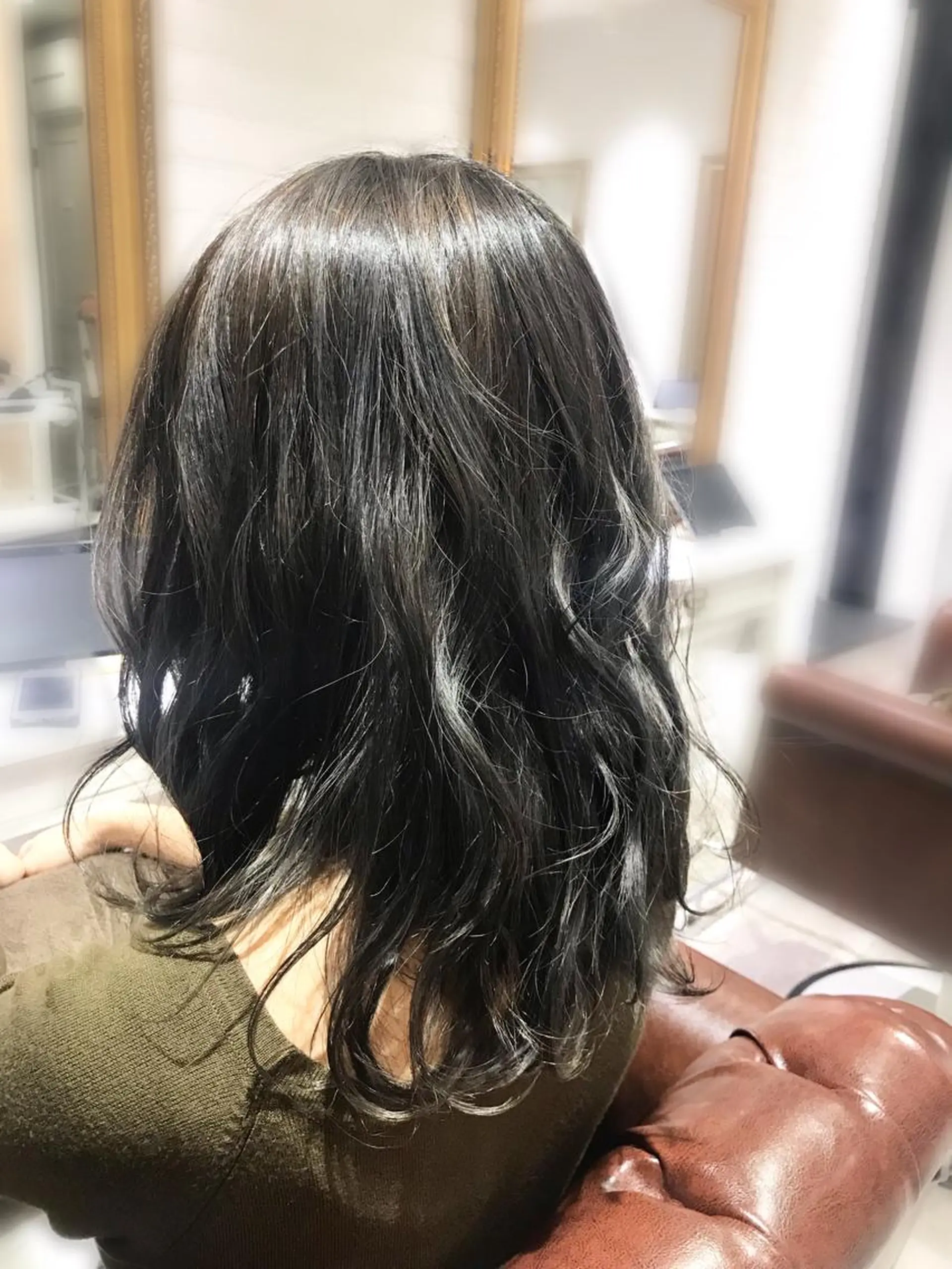セミロング カラー Renatus店長 金子裕美のヘアスタイル