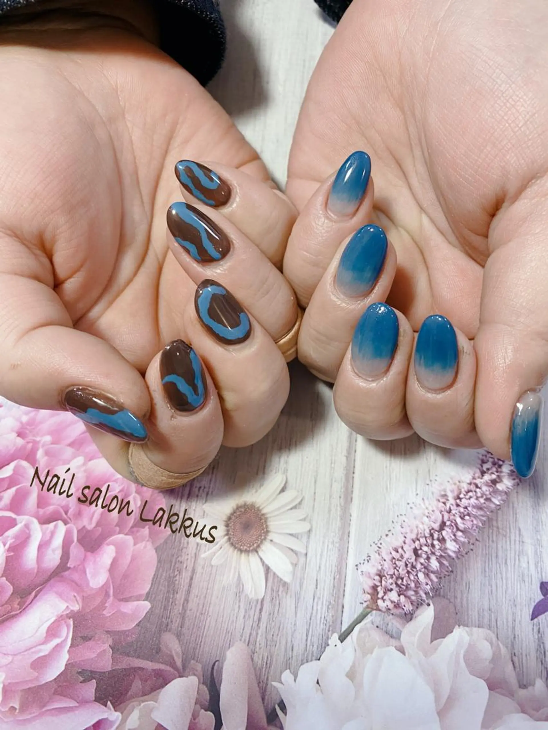 ネイル Lakkus T－CHIのネイルデザイン