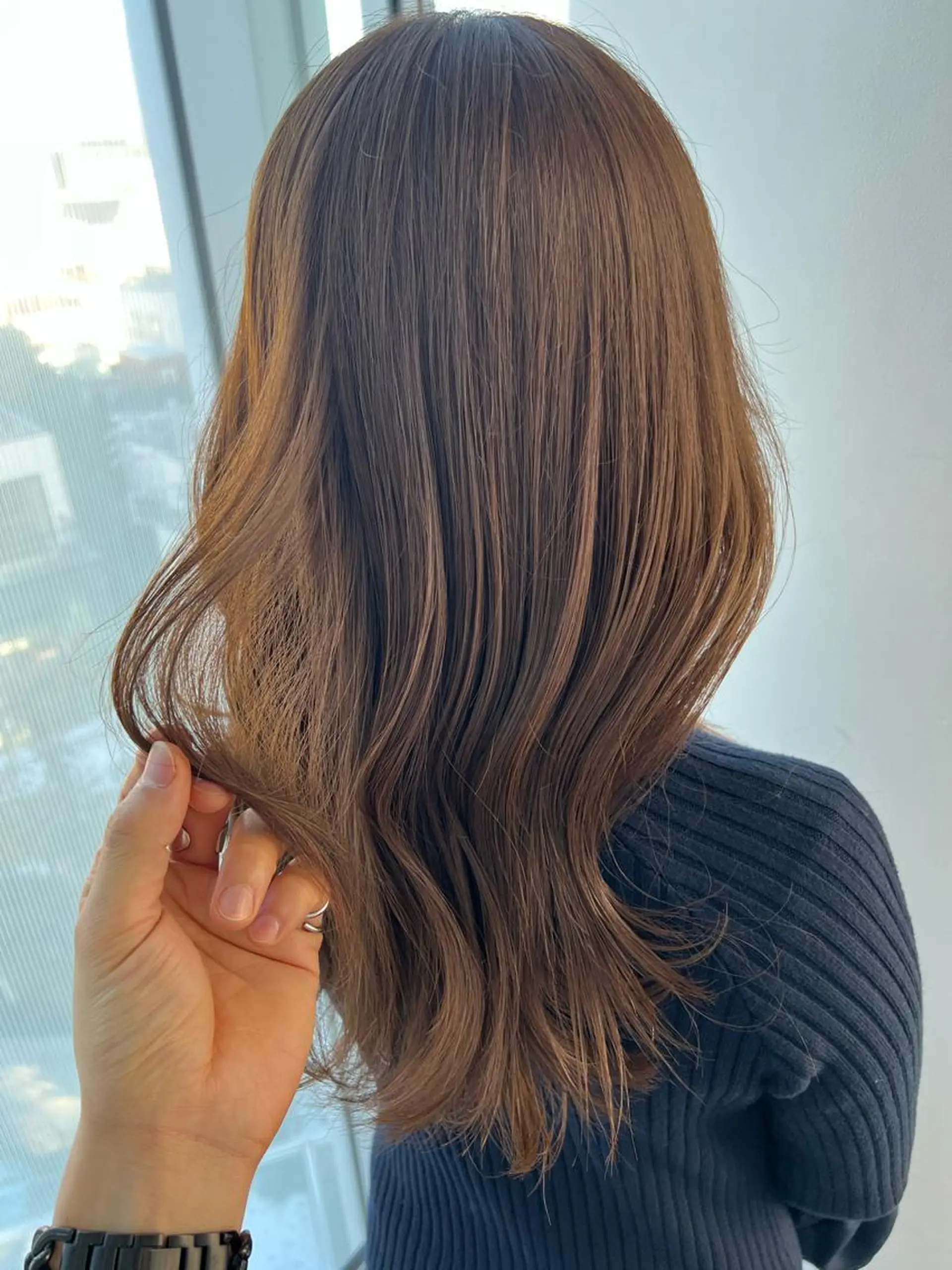 ロング レイヤーカット ロング カット ヘアカラー 誰よりも丁寧なカット 🍀小林輝のヘアスタイル