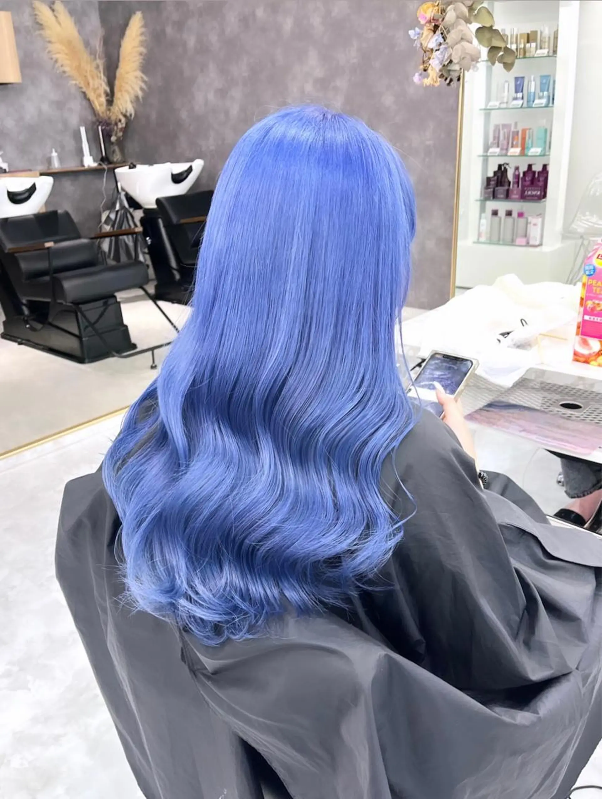 セミロング カラー パーマ ヘアアレンジ メンズ キッズ ネイル マツエク・マツパ アイブロウ カット ヘアカラー トリートメント ハイトーン/ピンク 💗モモ໒꒱のヘアスタイル