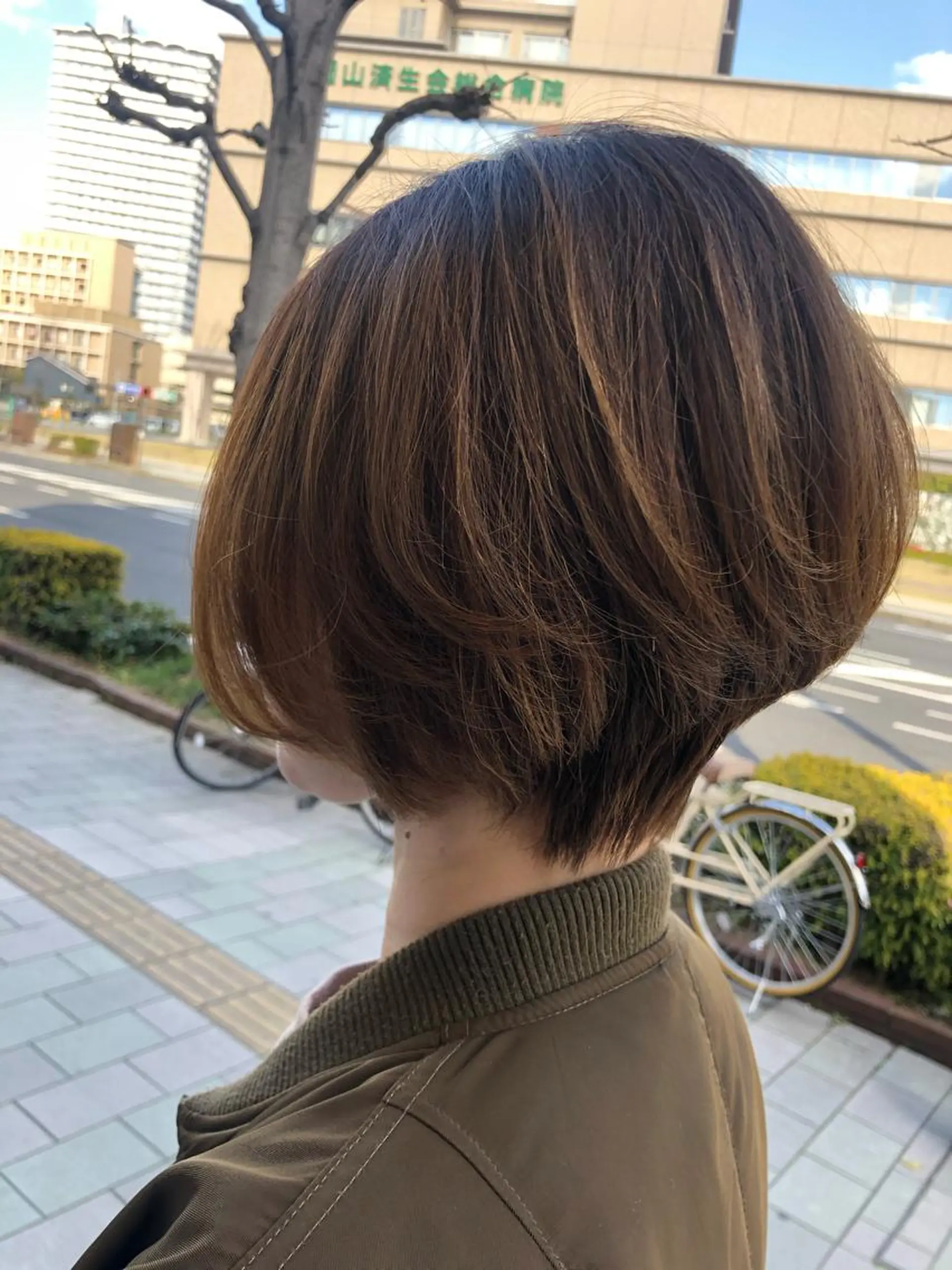 ショート カット ヘアカラー 國次 夕貴のヘアスタイル