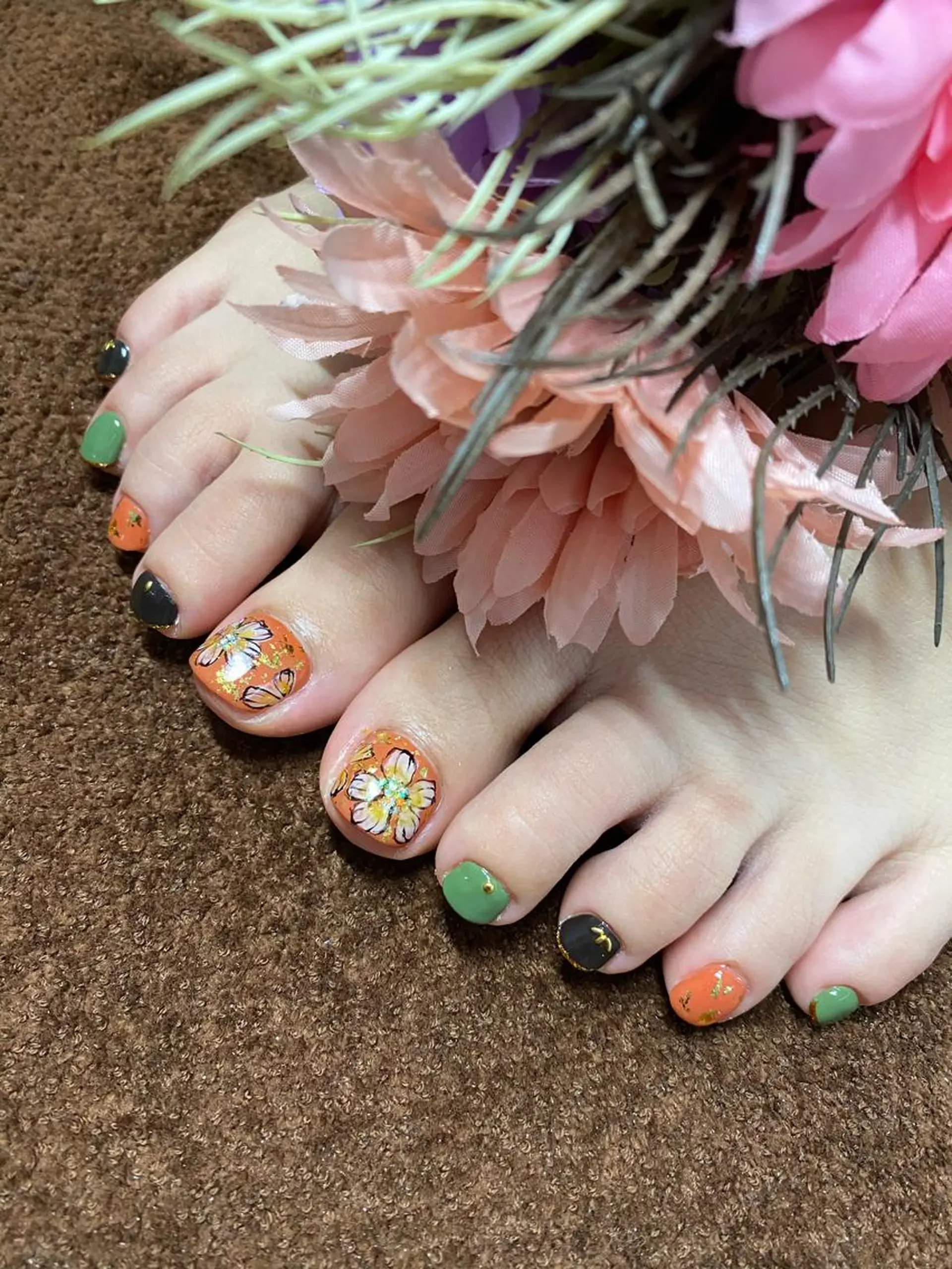 ネイル フラワーネイル フットネイル 夏ネイル Glanz  Nail aのネイルデザイン