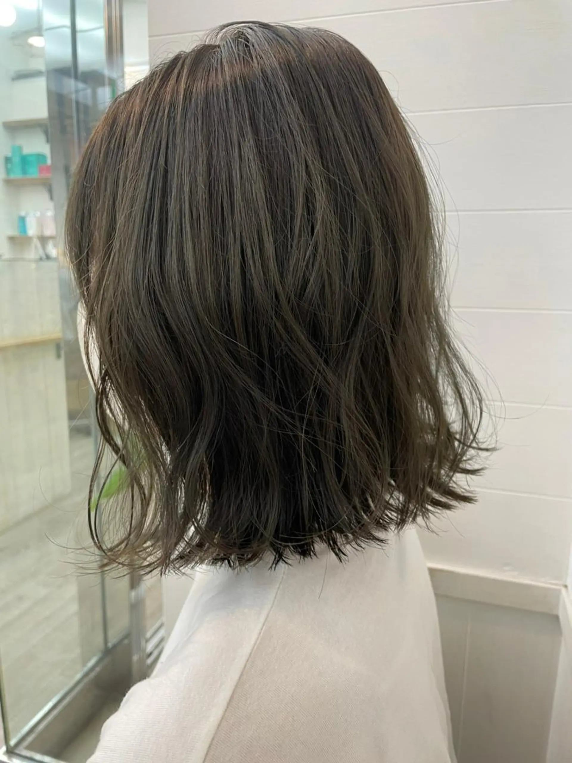 ミディアム アッシュ ミストバング パープルカラー ボブ デート カット ヘアカラー トリートメント N° anfeel 渋谷🪞🫧のヘアスタイル