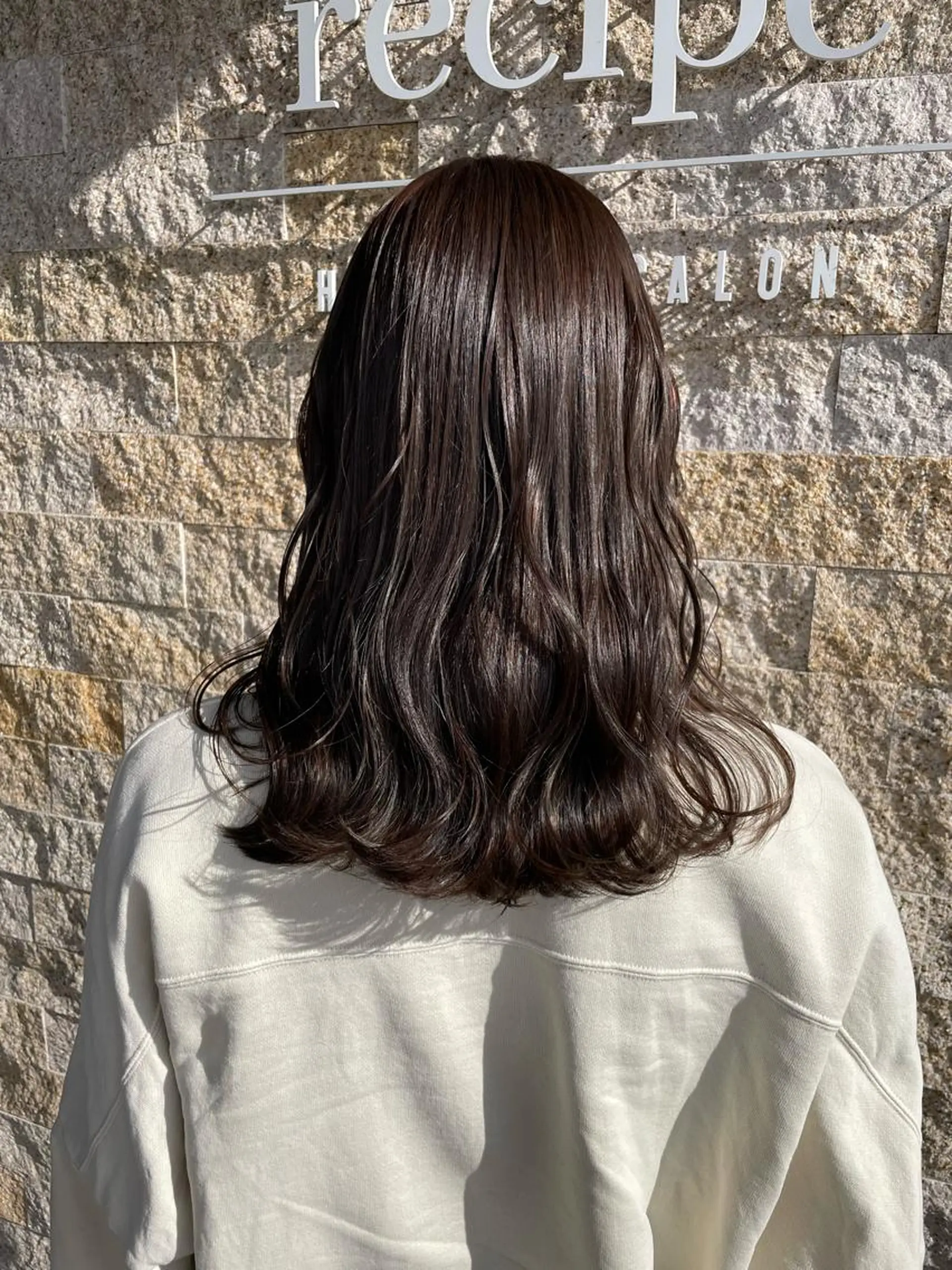 カラー アッシュ アッシュグレー アッシュグレージュ グレージュ ヘアカラー トリートメント 河野 いずみのヘアスタイル