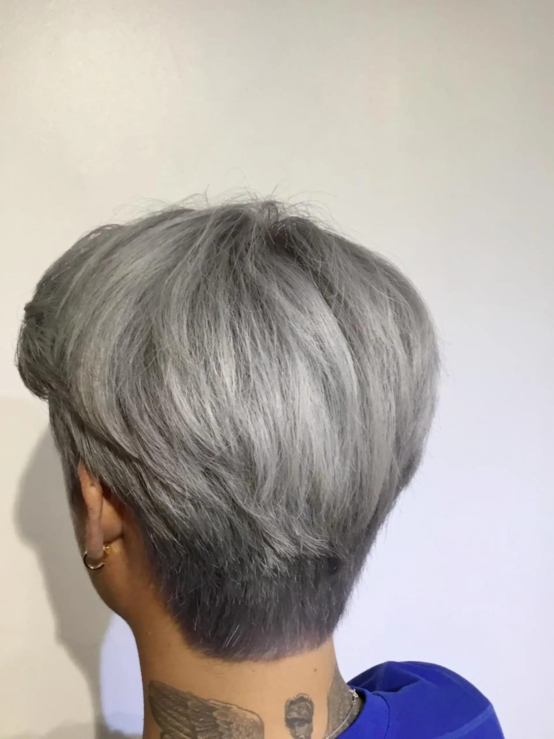 ショート カラー メンズ シルバー yuri🌼 NUMBER 天王寺のヘアスタイル