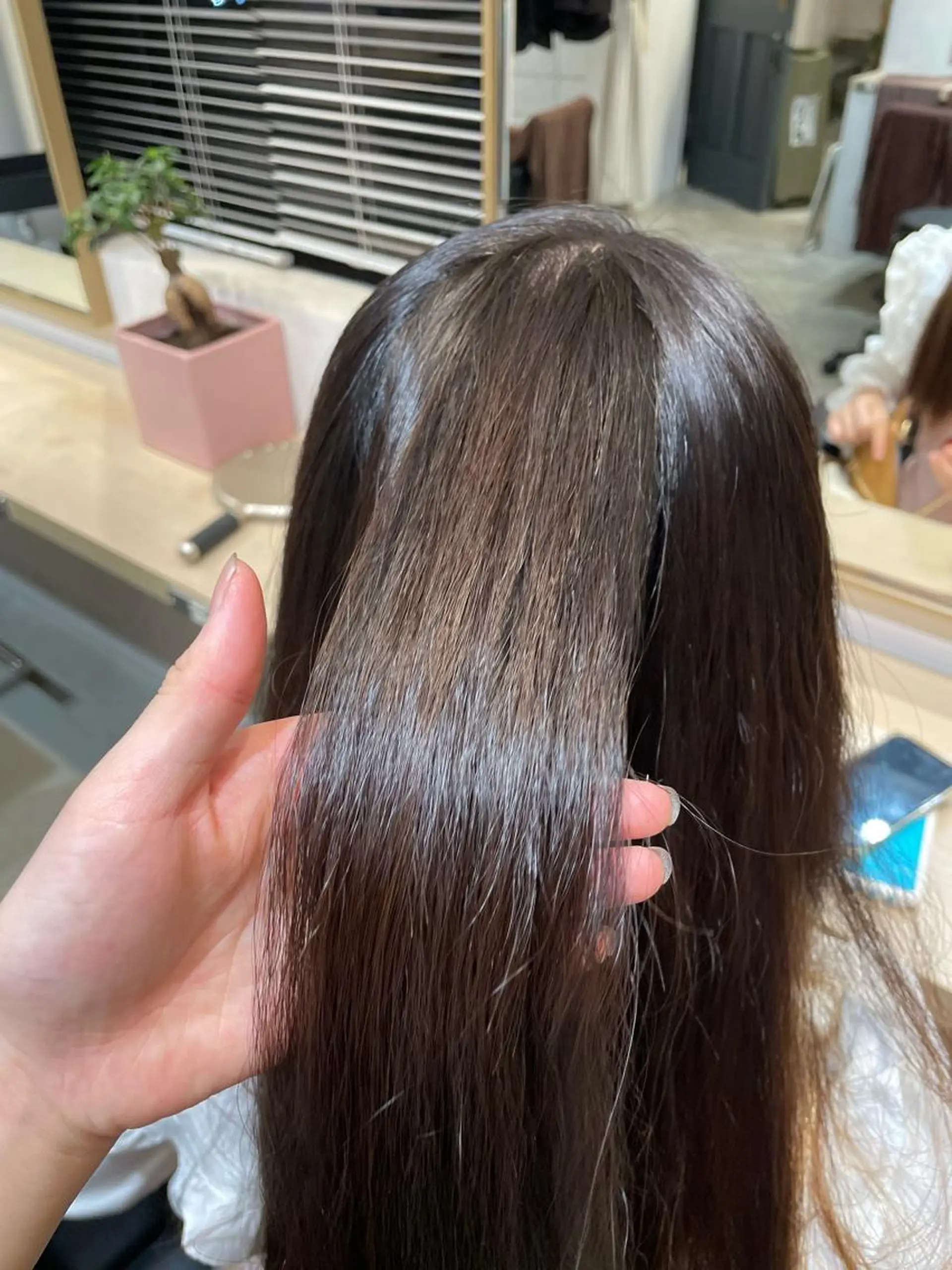 ロング 伊藤 まみのヘアスタイル