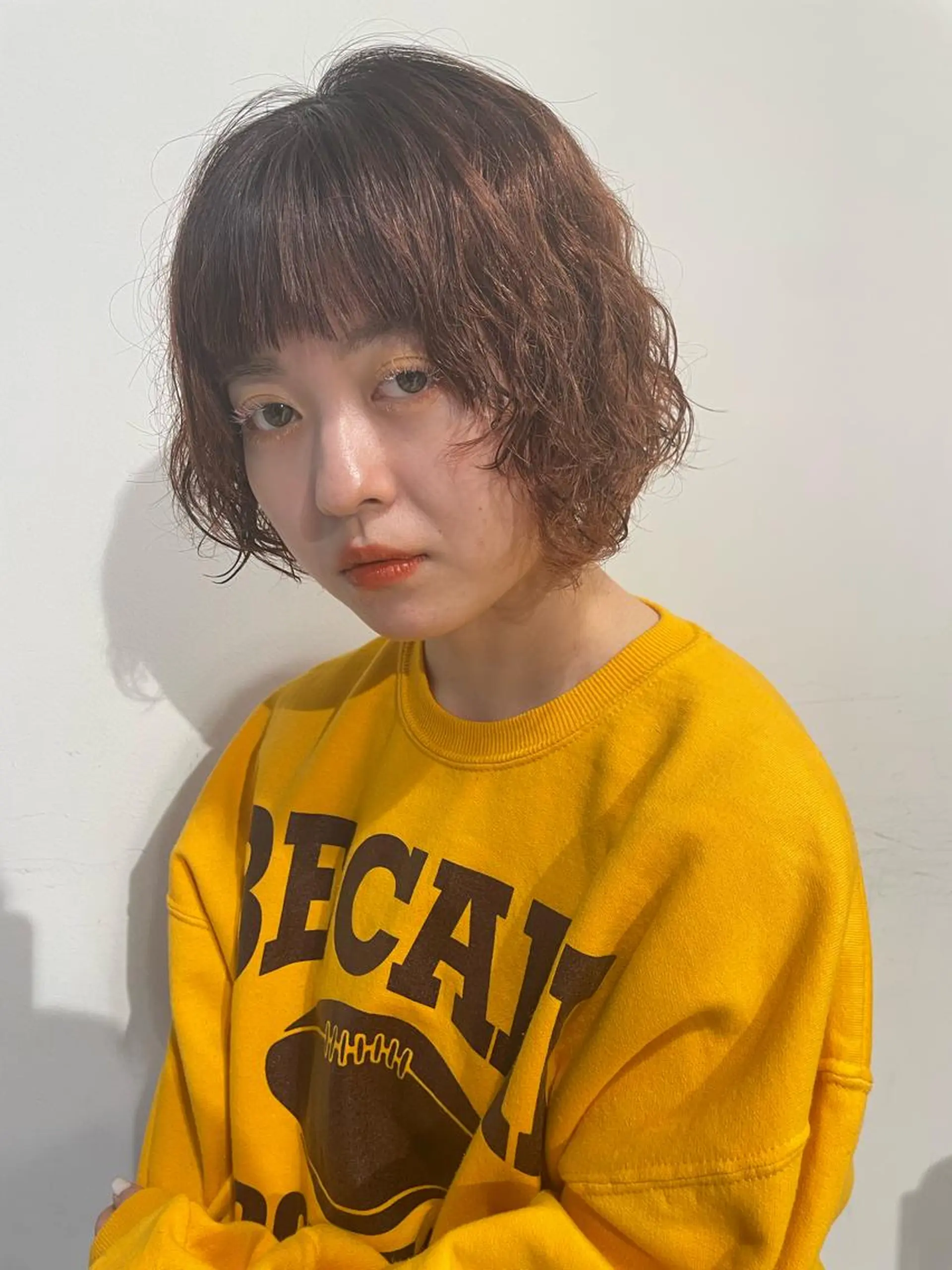 ミディアム パーマ tomo🍒パーマ ハイトーン似合わせのヘアスタイル