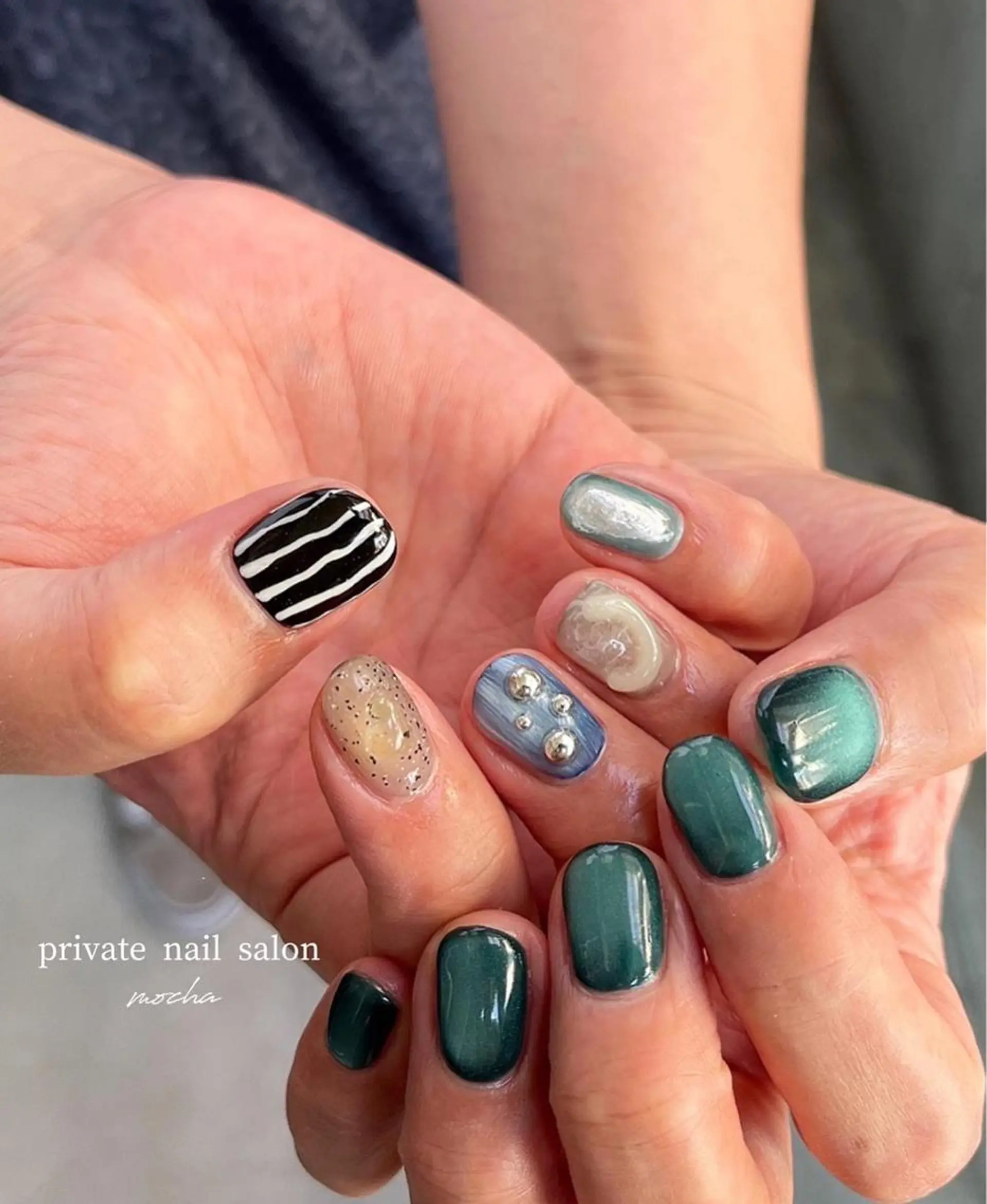 ネイル カジュアル チークネイル フレンチネイル ジェルネイル マグネットネイル ハンドネイル mocha nailのネイルデザイン