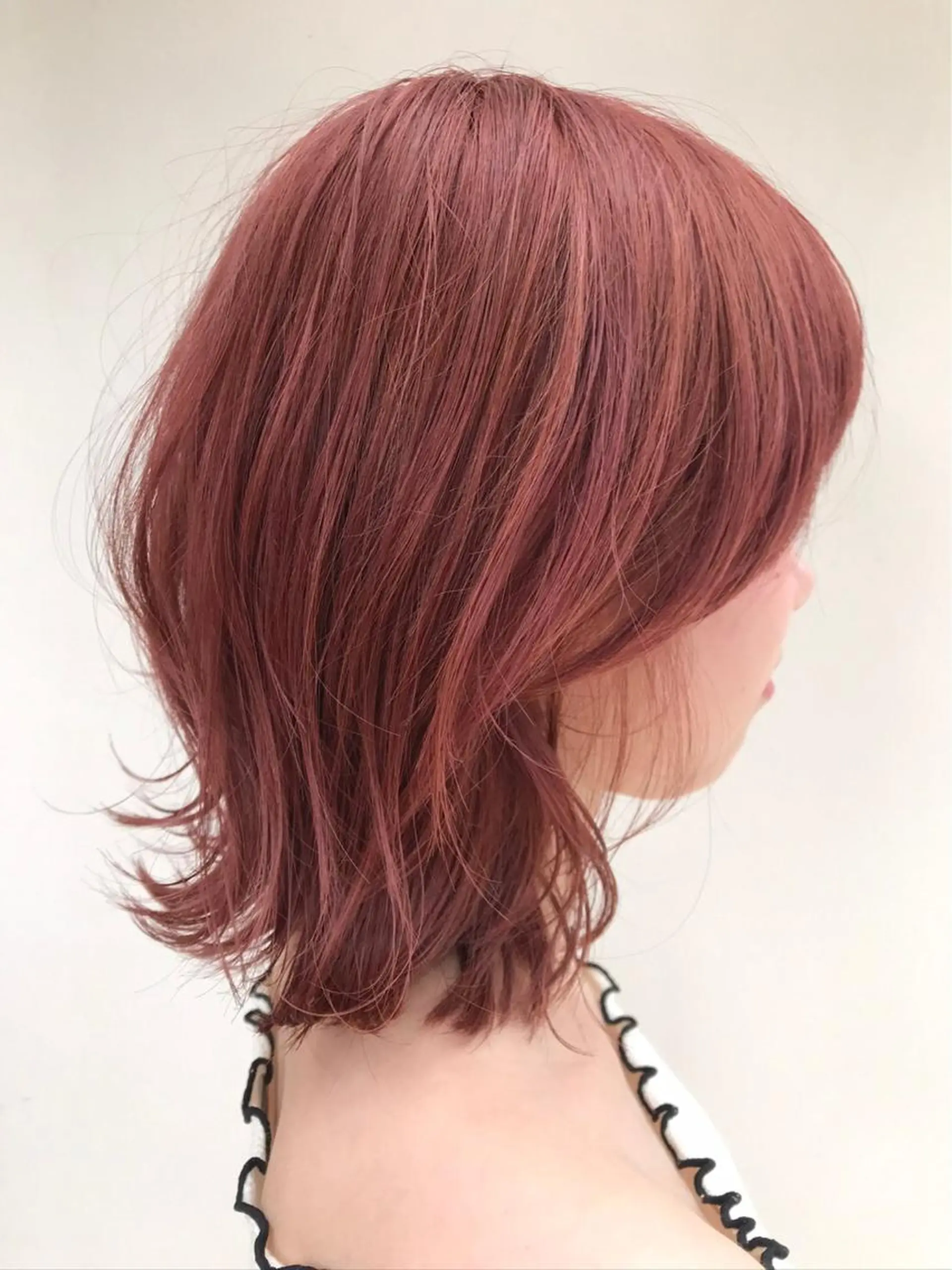 ミディアム カラー パーマ ヘアアレンジ メンズ キッズ ネイル 女性専用サロン梅田 髪質改善カラーakiのヘアスタイル