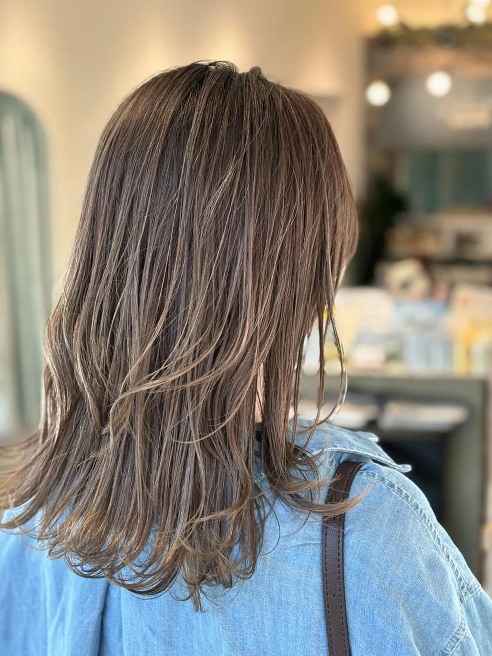 セミロング カラー 透明感カラー ハイライトカラー ハイライト カット ヘアカラー 艶髪☆外国人風カラー ハイトーン多田修弥のヘアスタイル