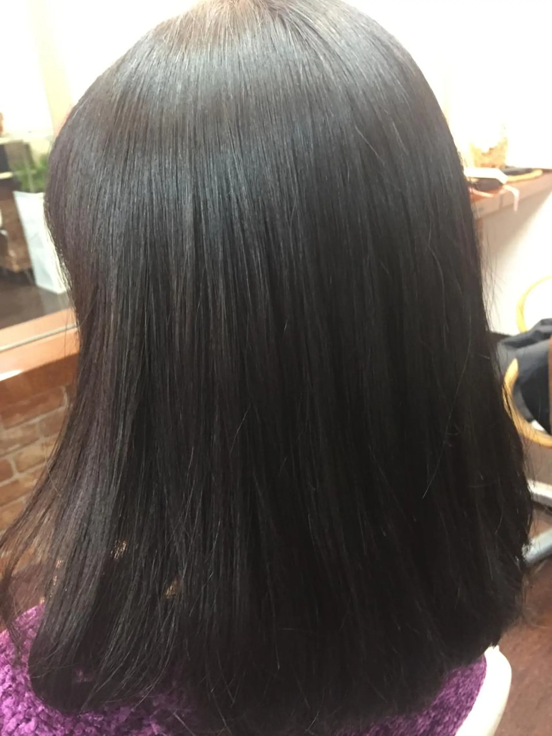 セミロング カラー パーマ 桧山 真のヘアスタイル