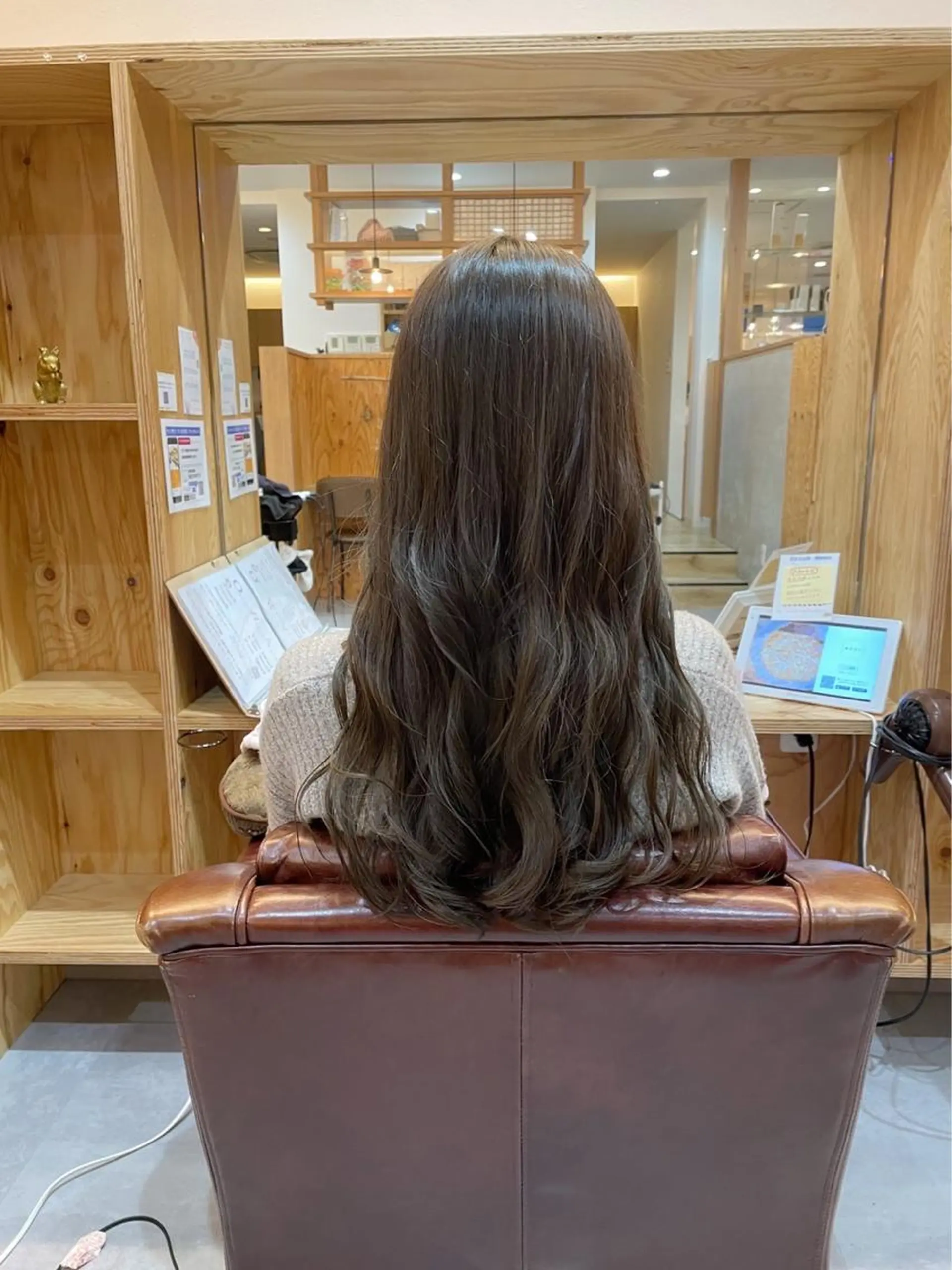 ロング adorable 長谷川実夢のヘアスタイル