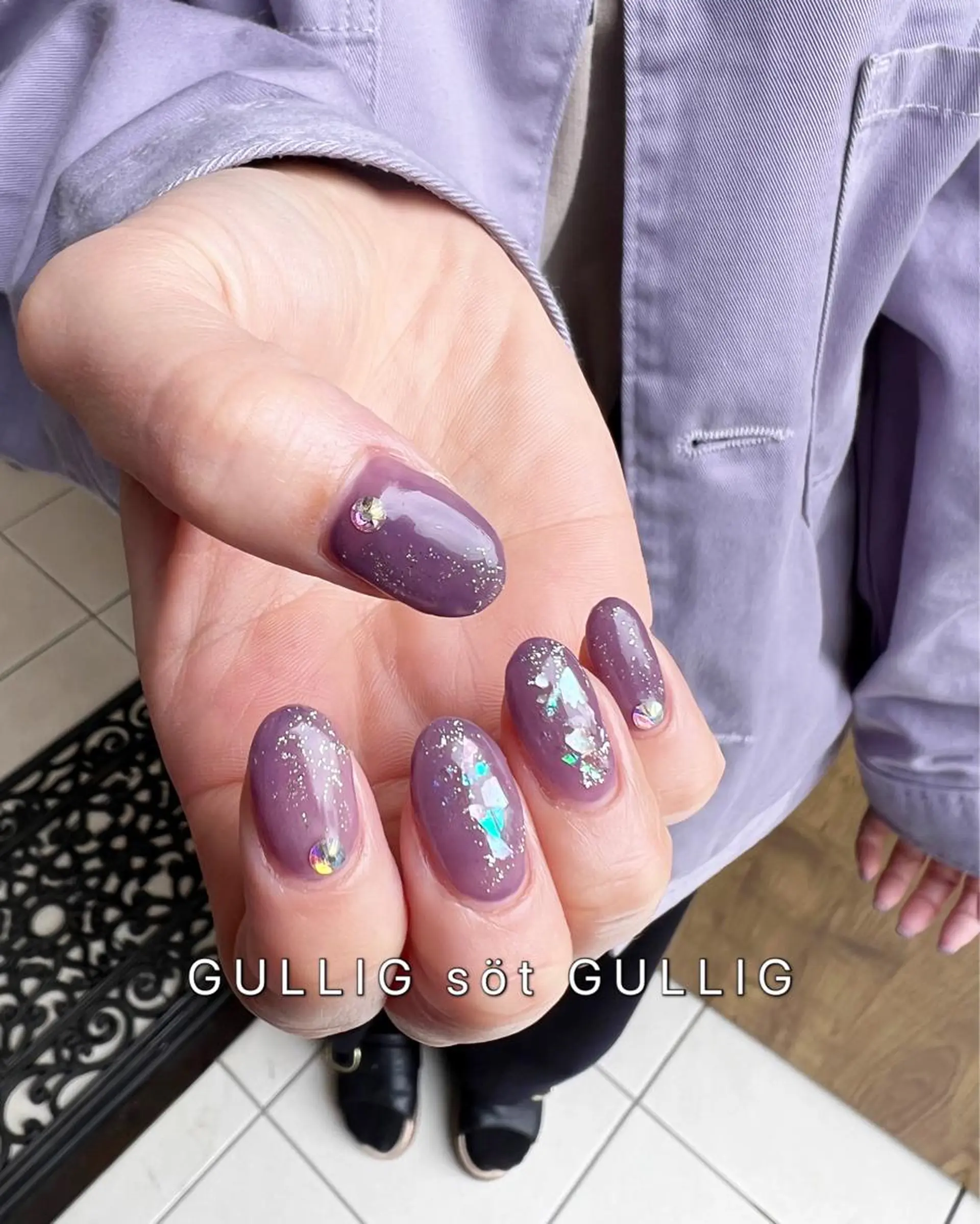 ネイル ハンドネイル フットネイル GULLIG söt GULLIGのネイルデザイン