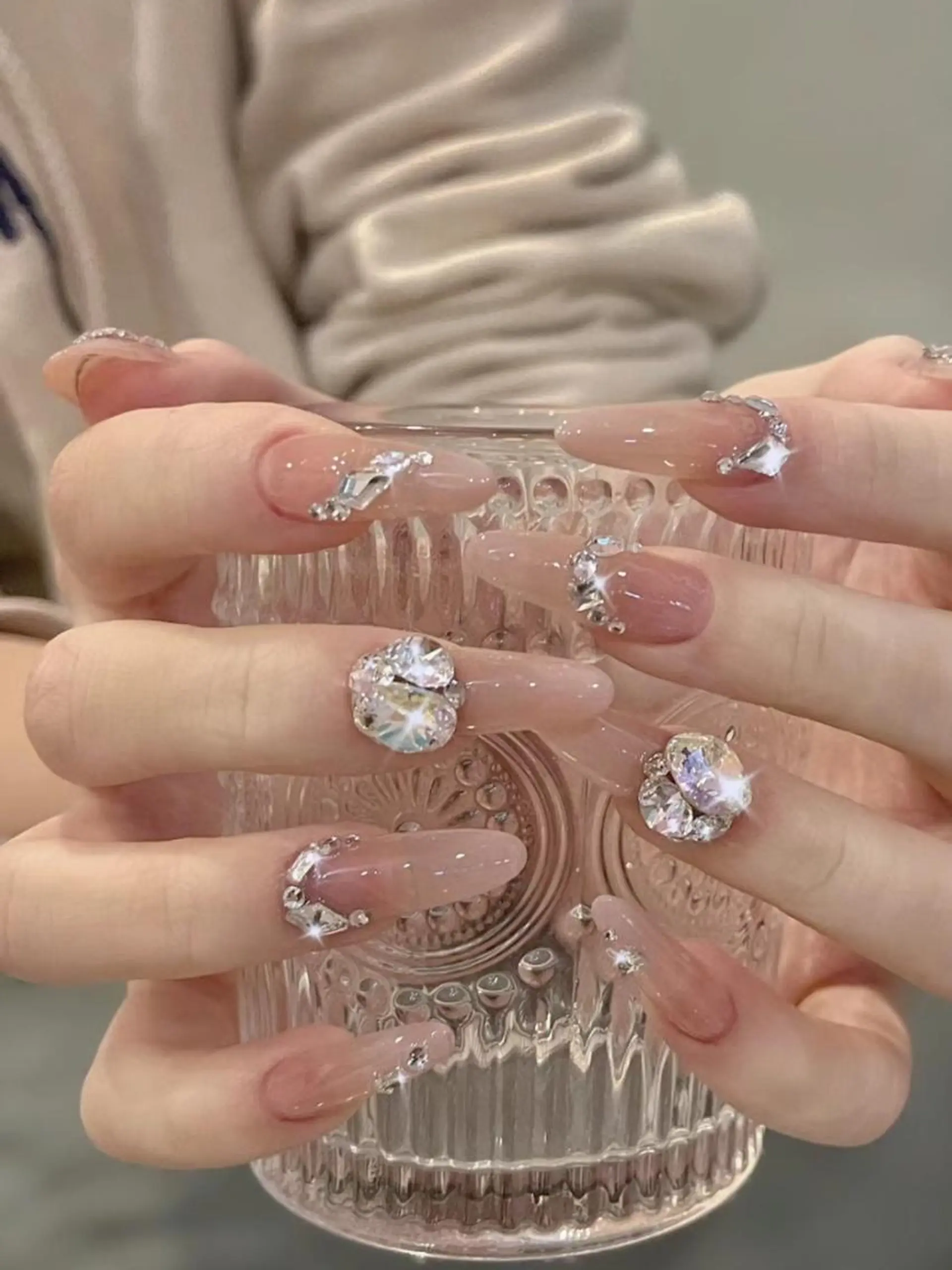 ネイル ハンドネイル 💕チップネイル 🩷のネイルデザイン