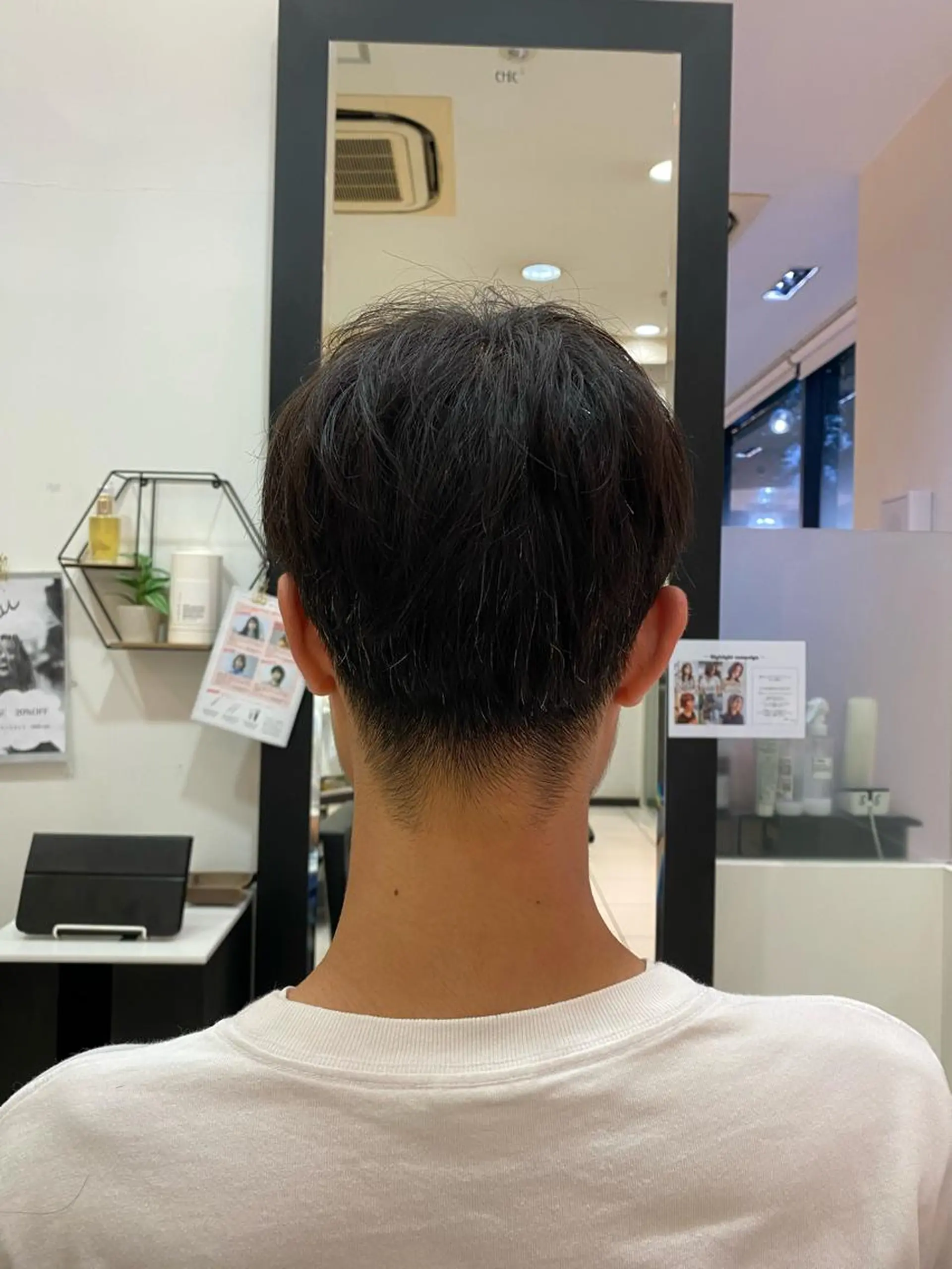 ショート CHIC 蘭のヘアスタイル