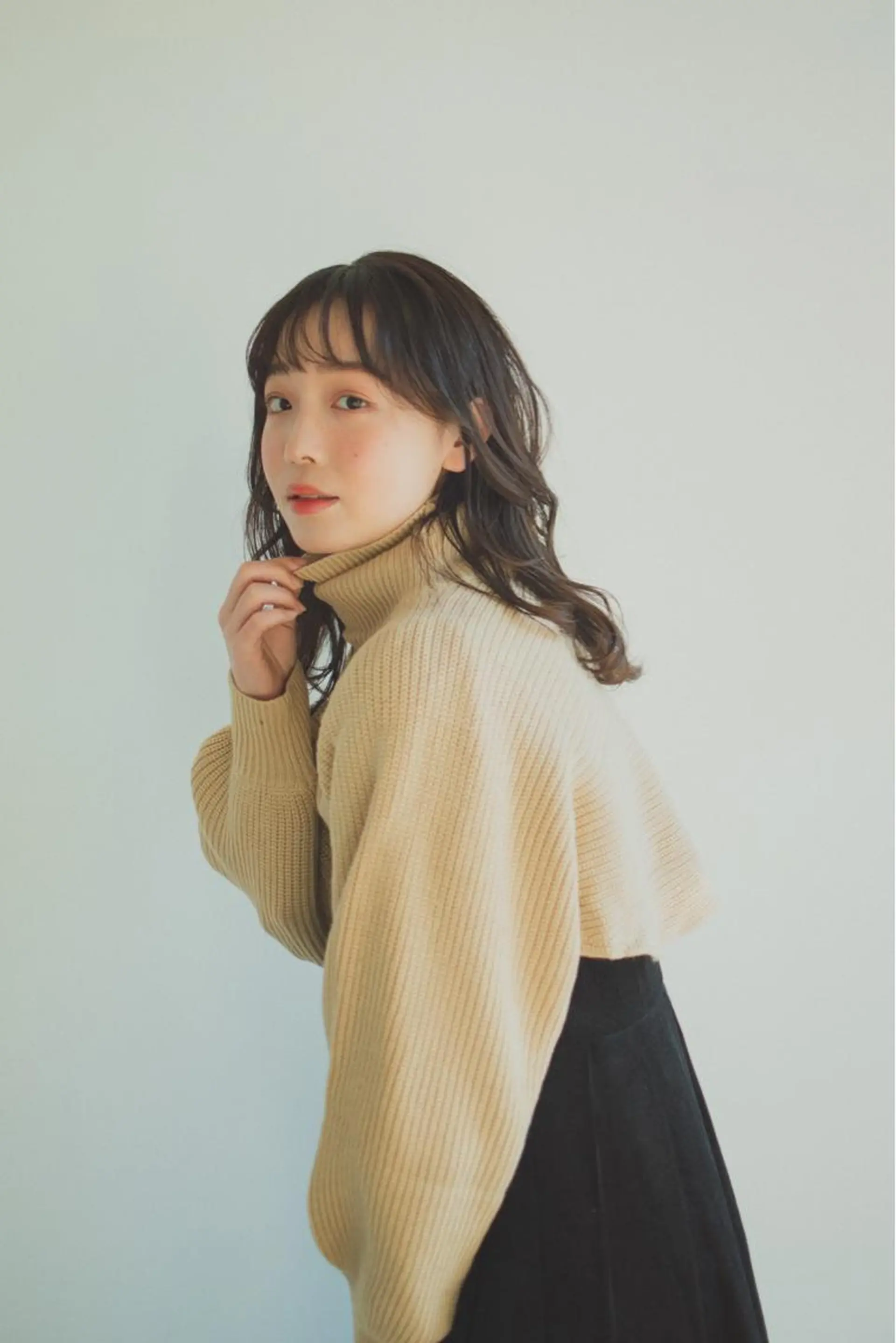 ミディアム カラー 前髪/顔周り /レイヤー/秋山 元のヘアスタイル