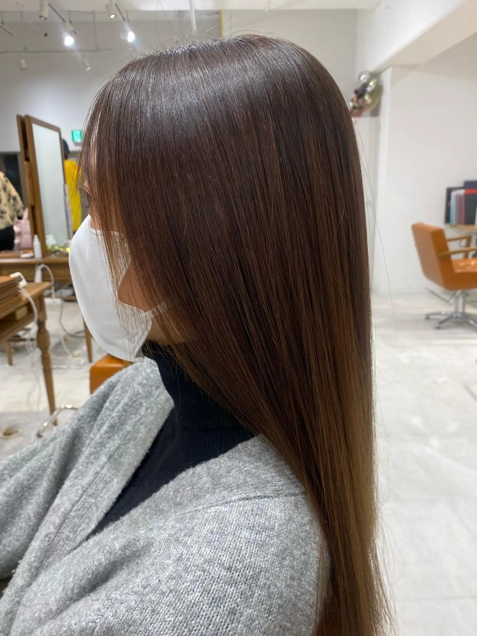 セミロング パーマ 山﨑 燦人のヘアスタイル