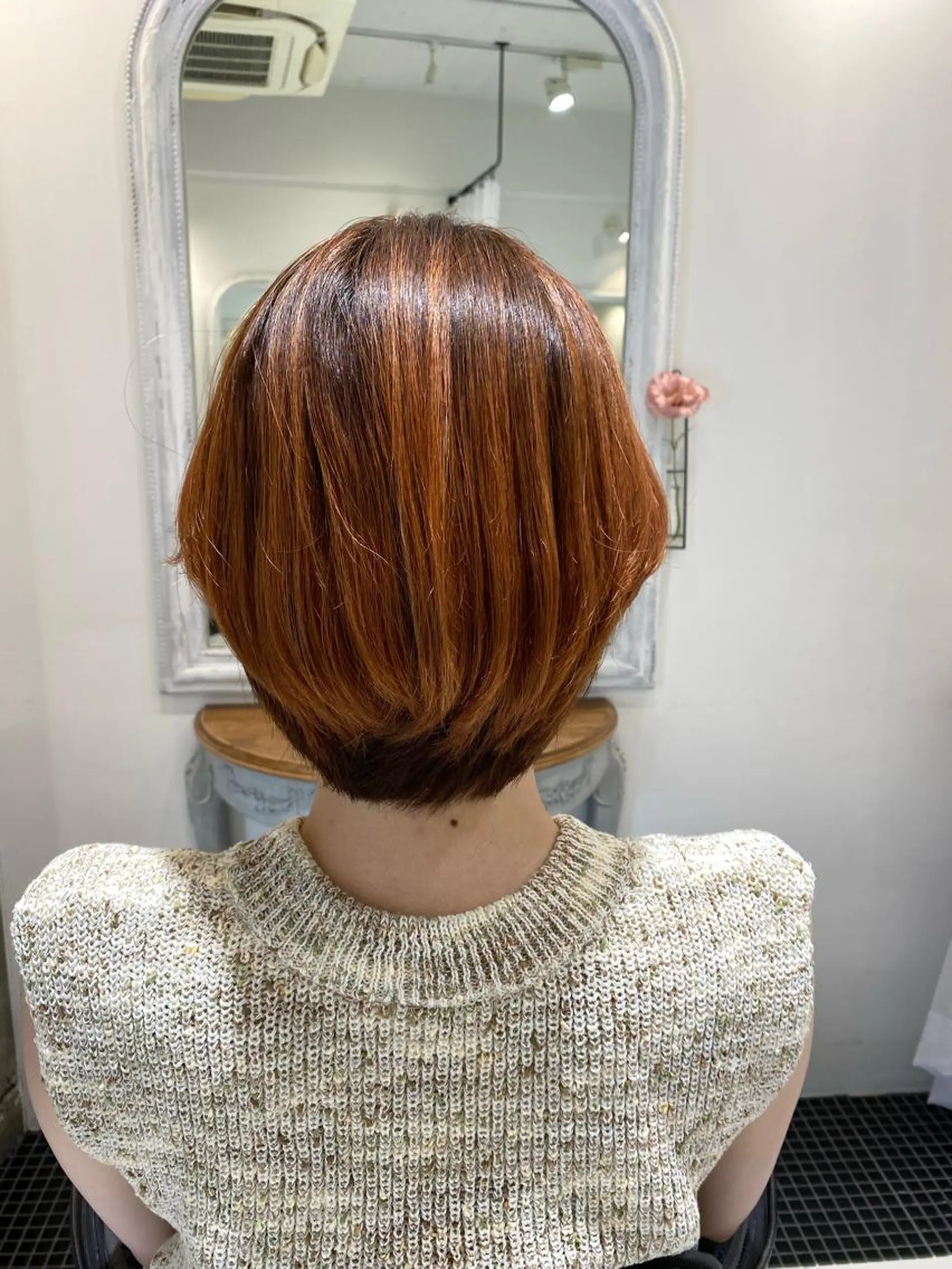 ショート カラー ducha所属・DUCHA Tomida naoのヘアスタイル