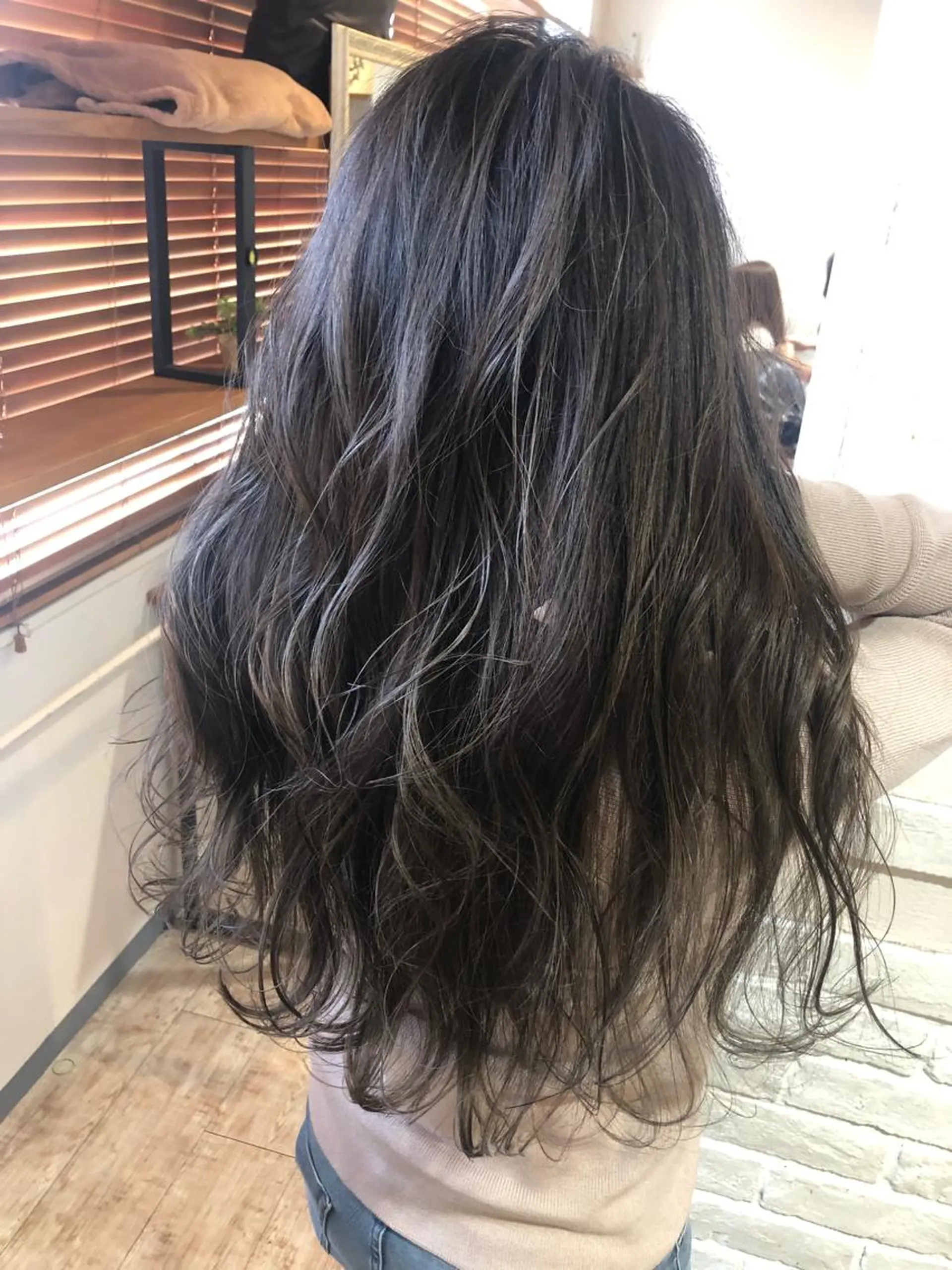 ミディアム カラー olino 【オリノ】西田辺のヘアスタイル