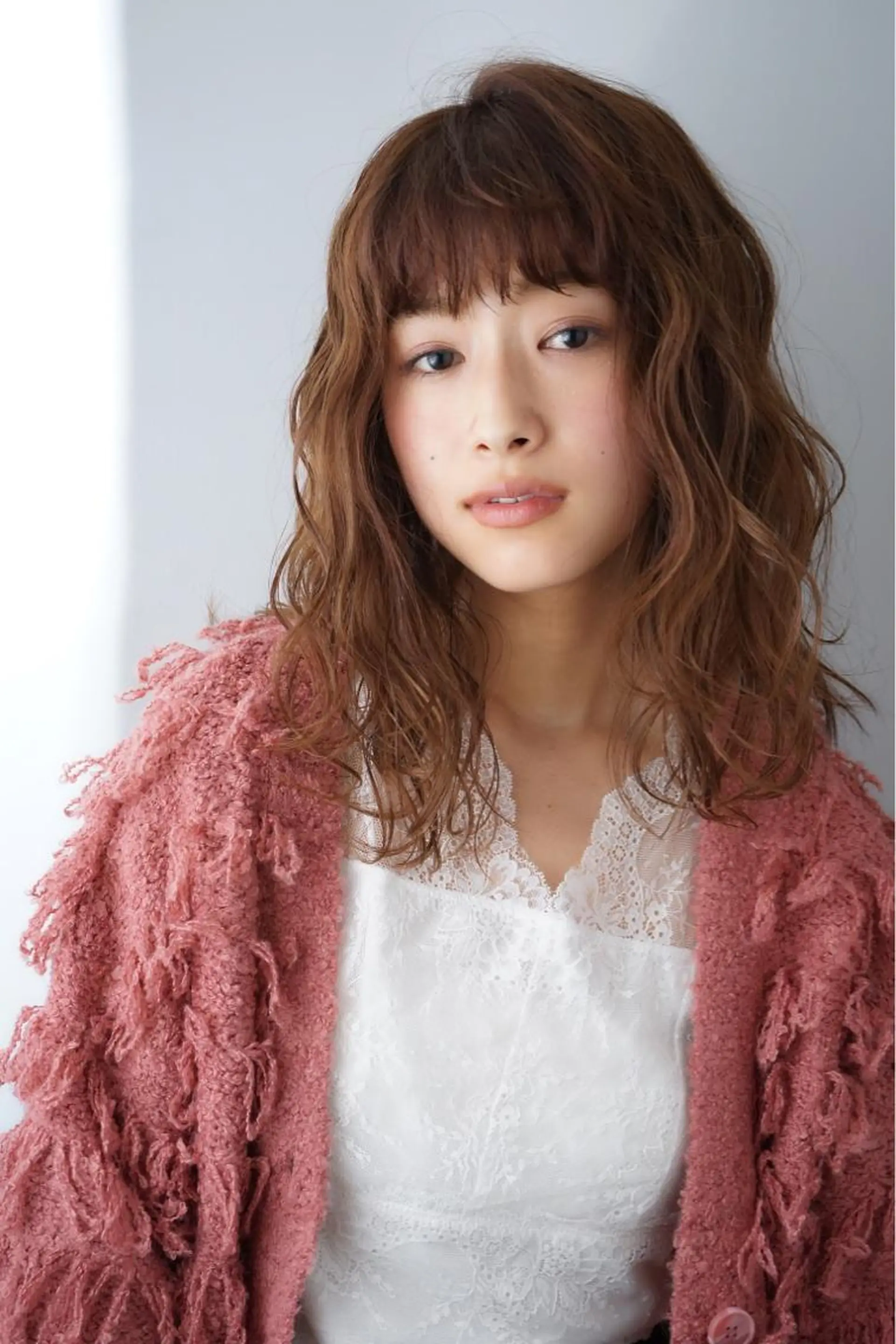 ロング カラー パーマ ヘアアレンジ アッシュ ベージュカラー カット ヘアカラー 可愛いを作る神 ナオヒロのヘアスタイル