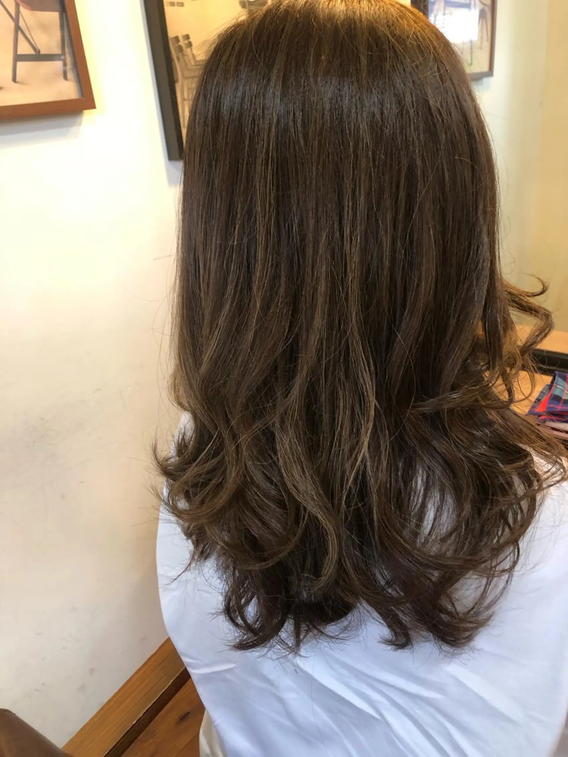 セミロング カラー パーマ アイビーライン武蔵小杉所属・💟アイリスト 💟のマツエク・マツパデザイン