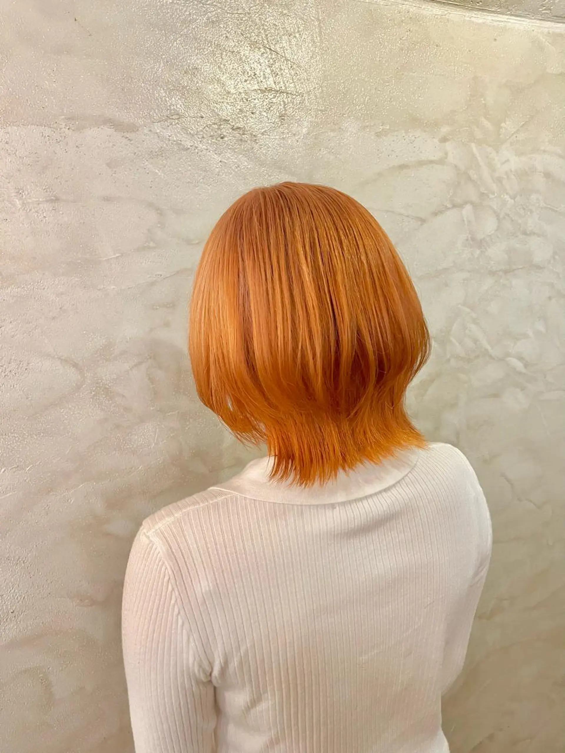 ミディアム カラー オレンジ ウルフカット ヘアカラー FUJINO RYOのヘアスタイル