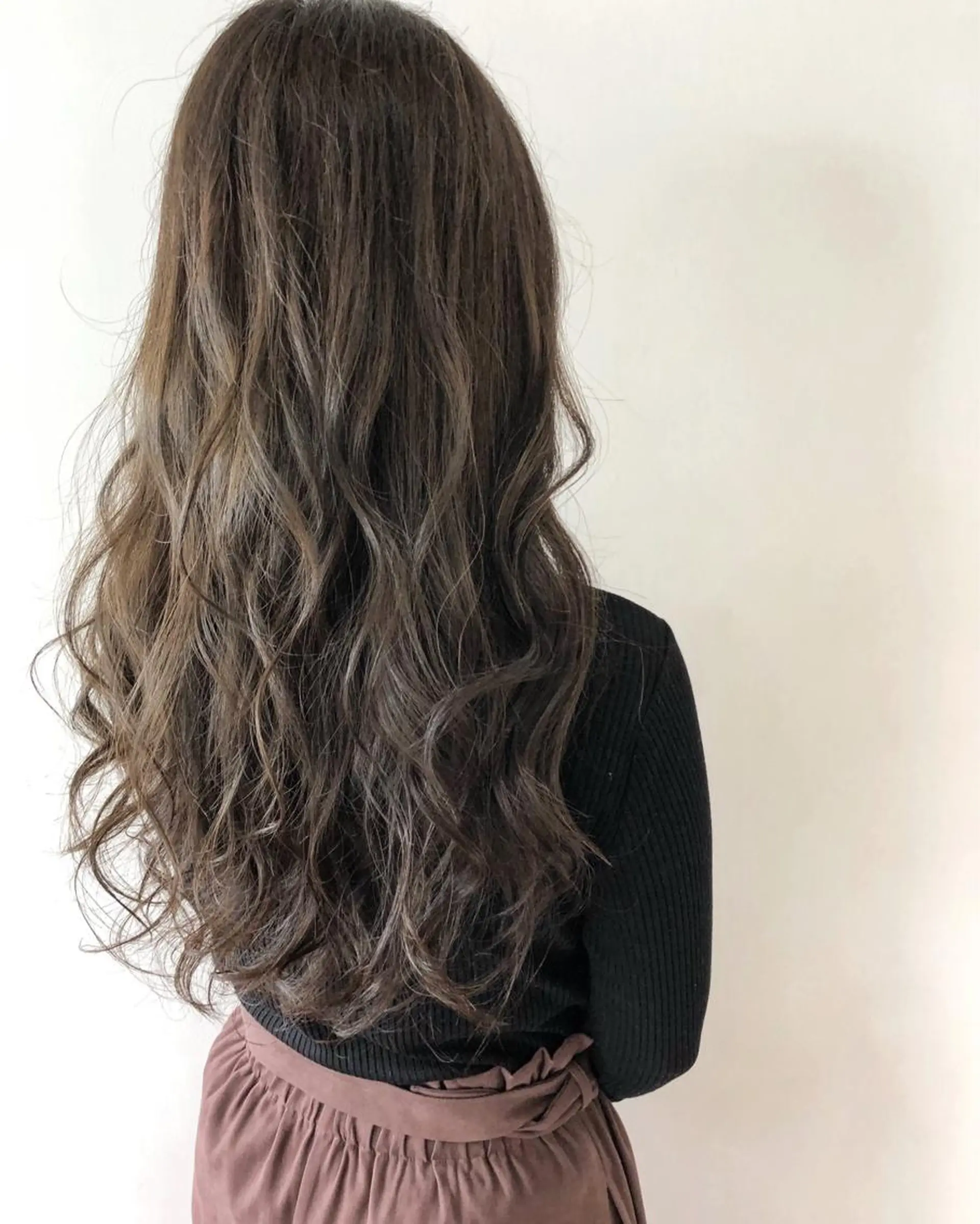 ロング アッシュ アッシュグレー ハイライト ボブ/レイヤー 🌟梅田盛一🌟のヘアスタイル