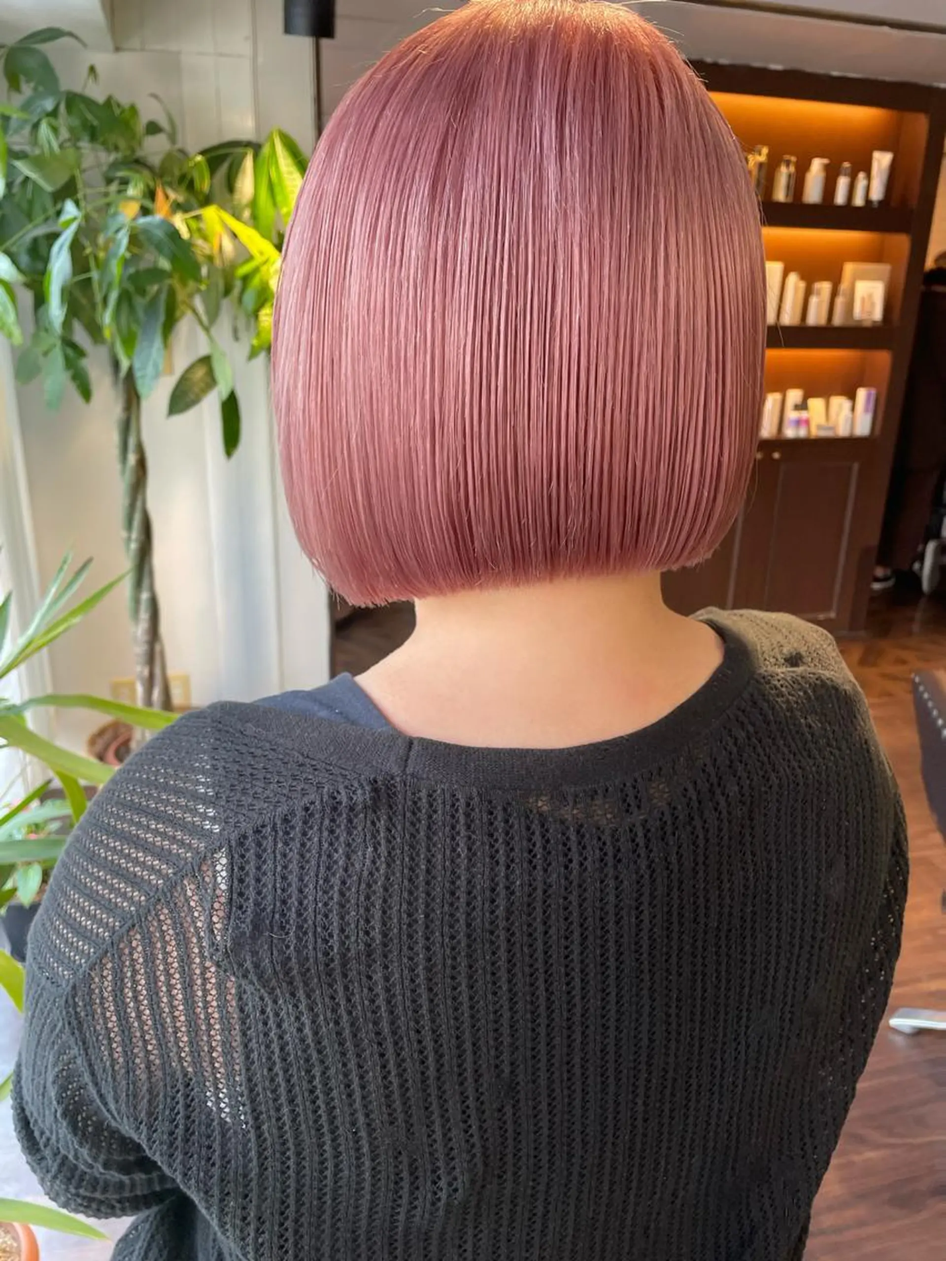 ショート カラー オカモト ミユウのヘアスタイル