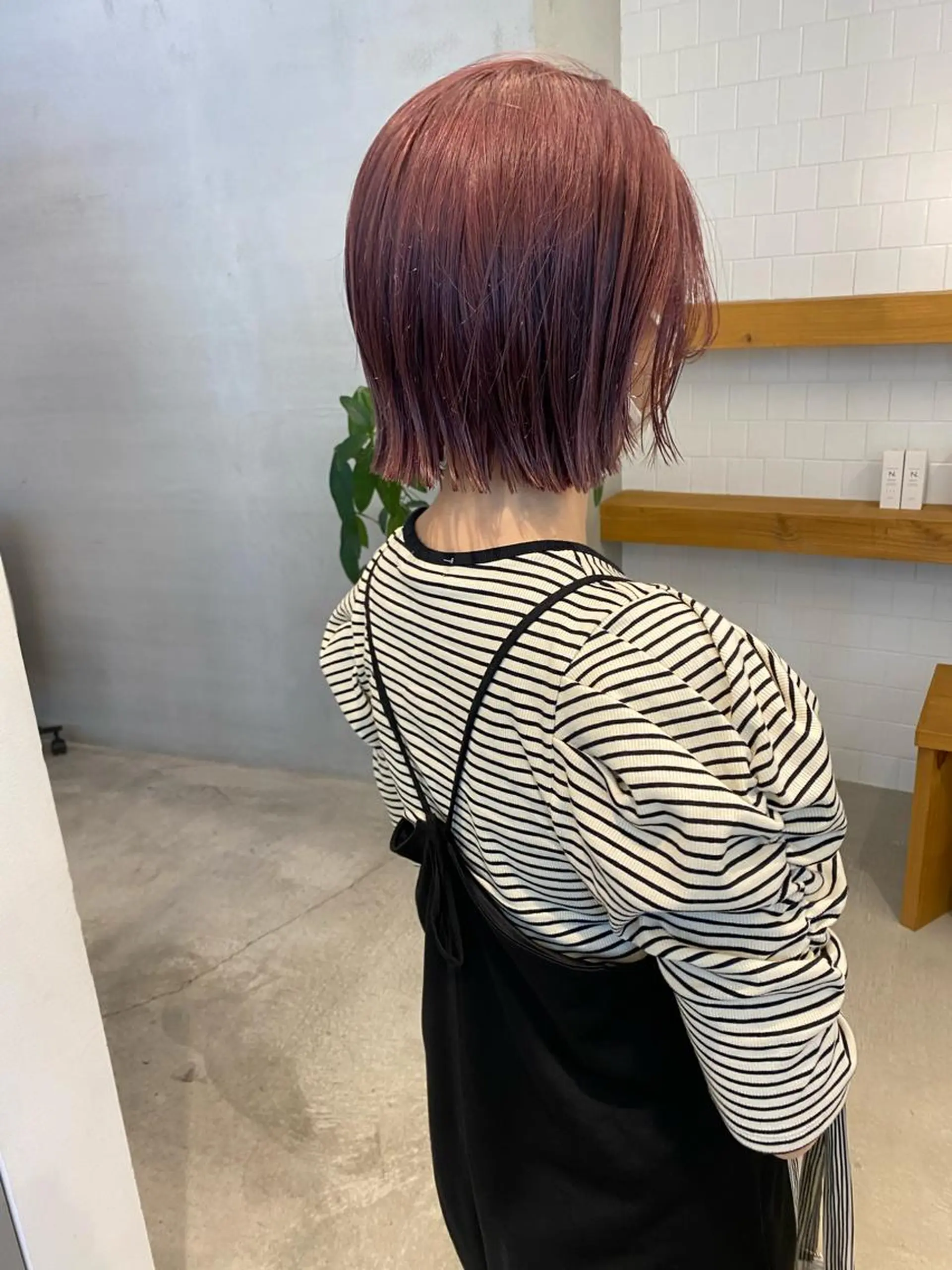 ショート カラー ボブ 、 、のヘアスタイル