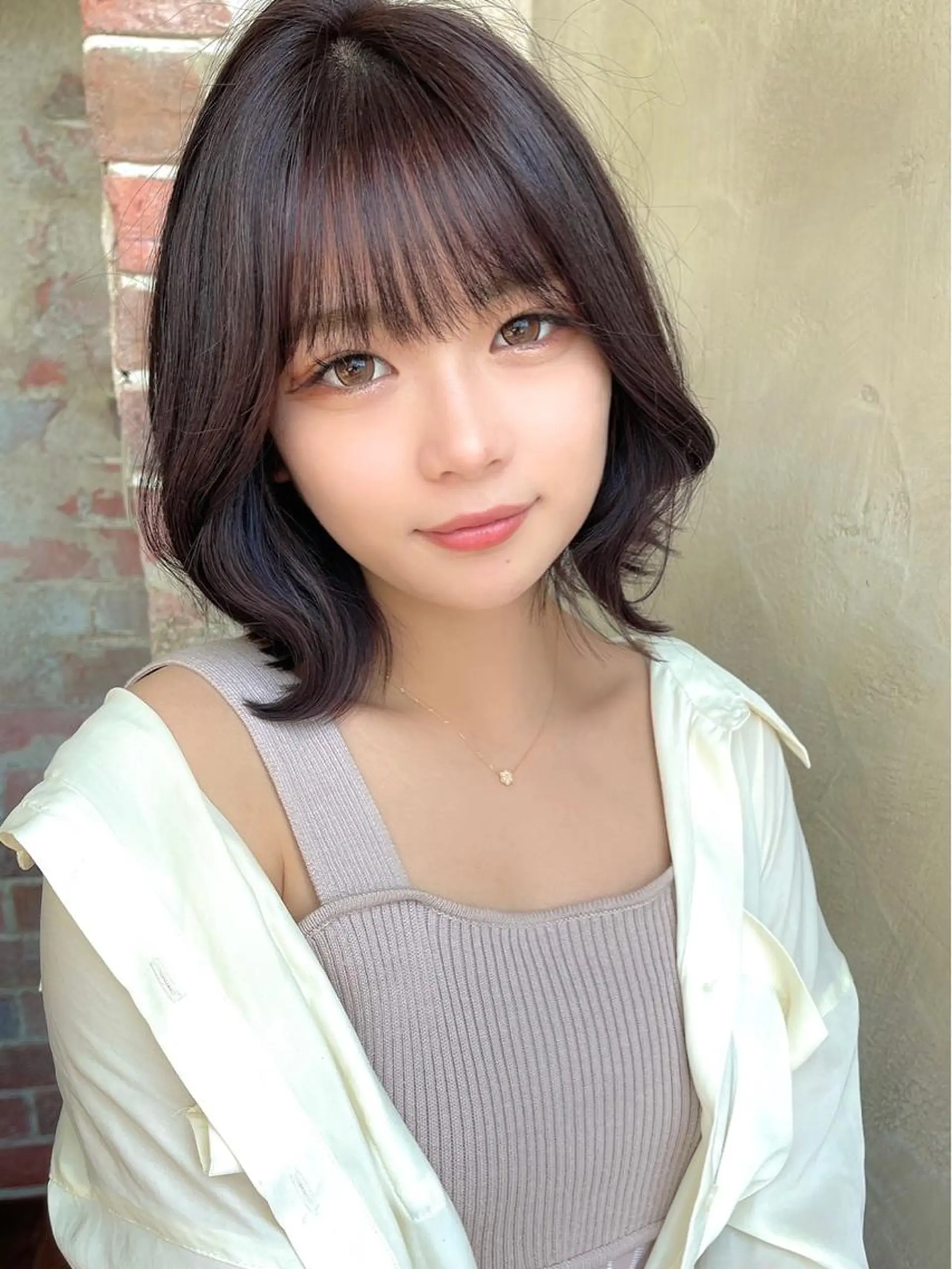 ミディアム カラー パーマ ヘアアレンジ キッズ アッシュ ラベンダーカラー ラベンダーアッシュ ボブ くびれヘア 日本一の小顔カット/ ボブ/顔周り/韓国のヘアスタイル