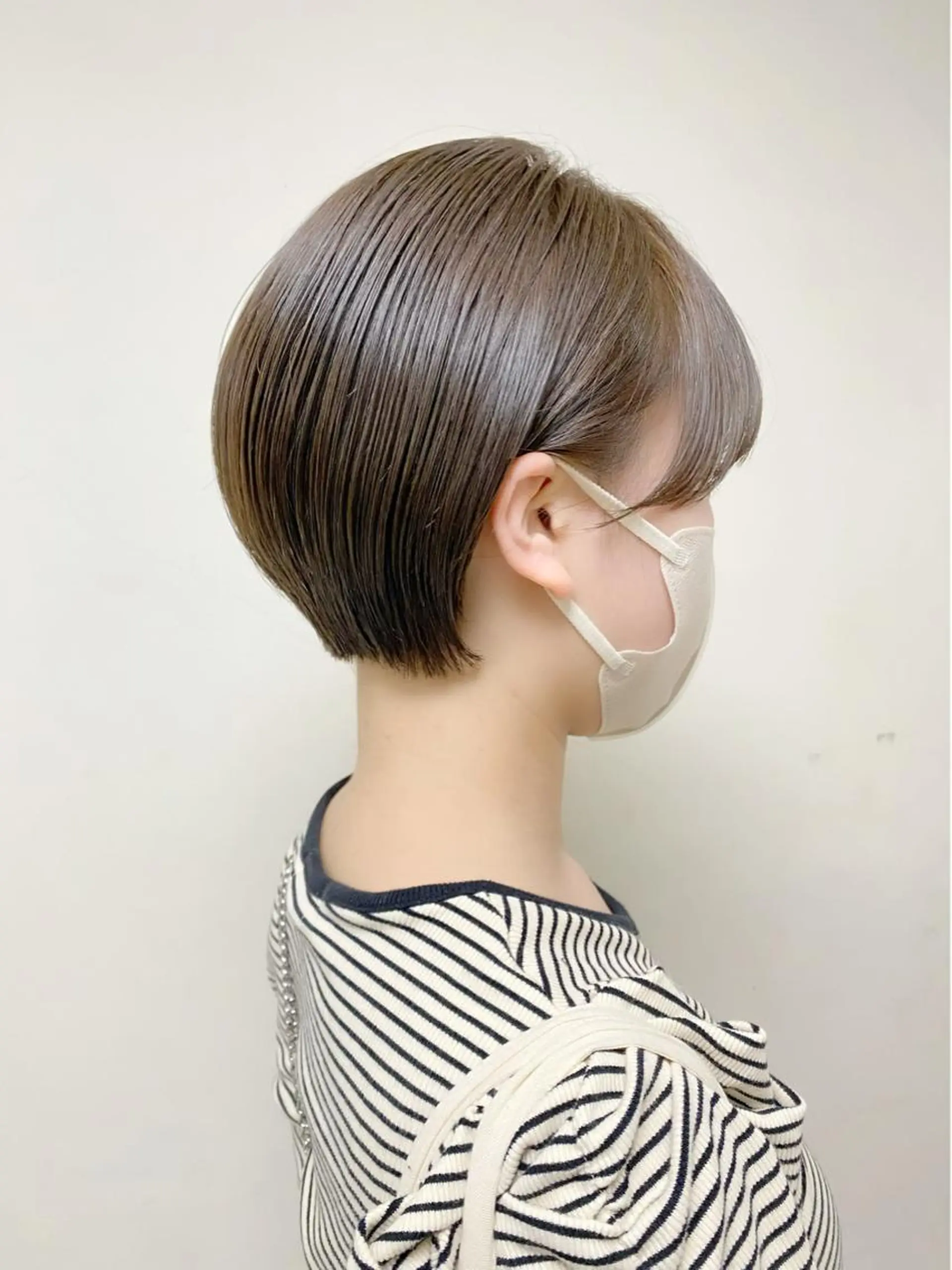 ショート カラー 丸みショート ブリーチ ケアブリーチ ダブルカラー ハイライトカラー lab.by ioe中崎店所属・中北篤志 ショートボブのヘアスタイル